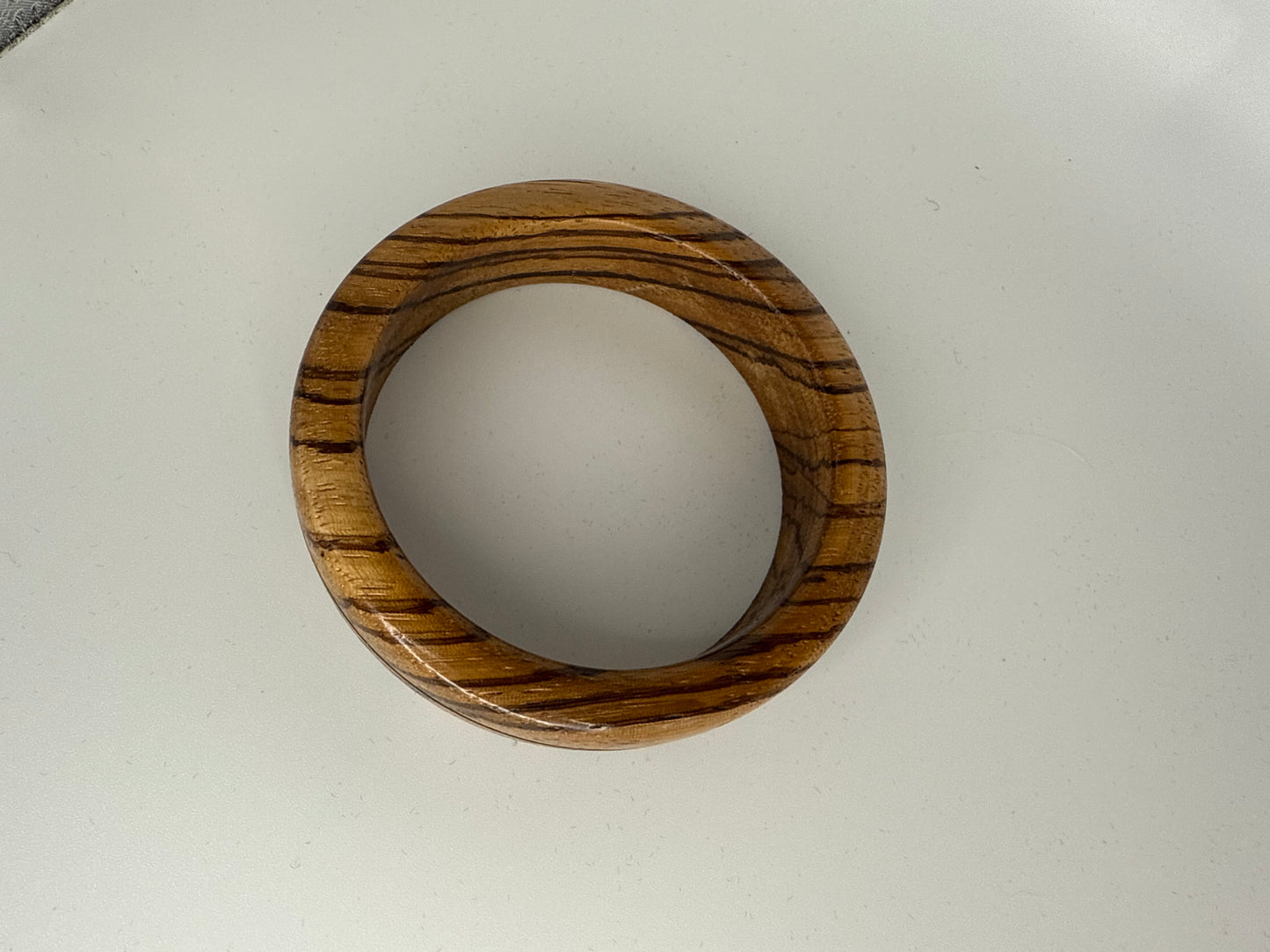 Vintage Sahara Wood Bangle 7.75"