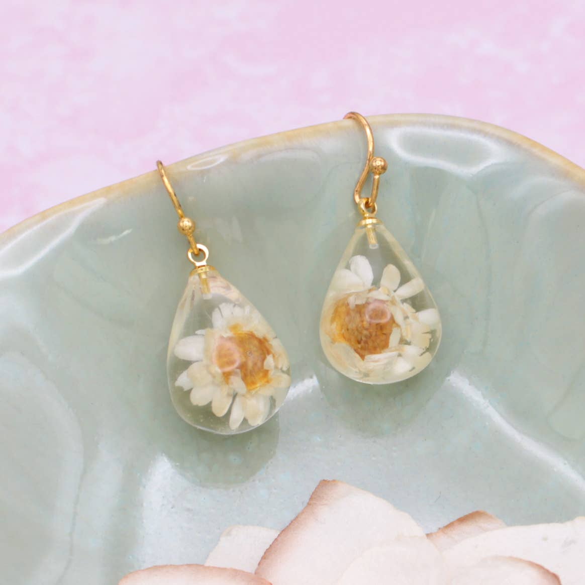 Daisy Dewdrops Earrings