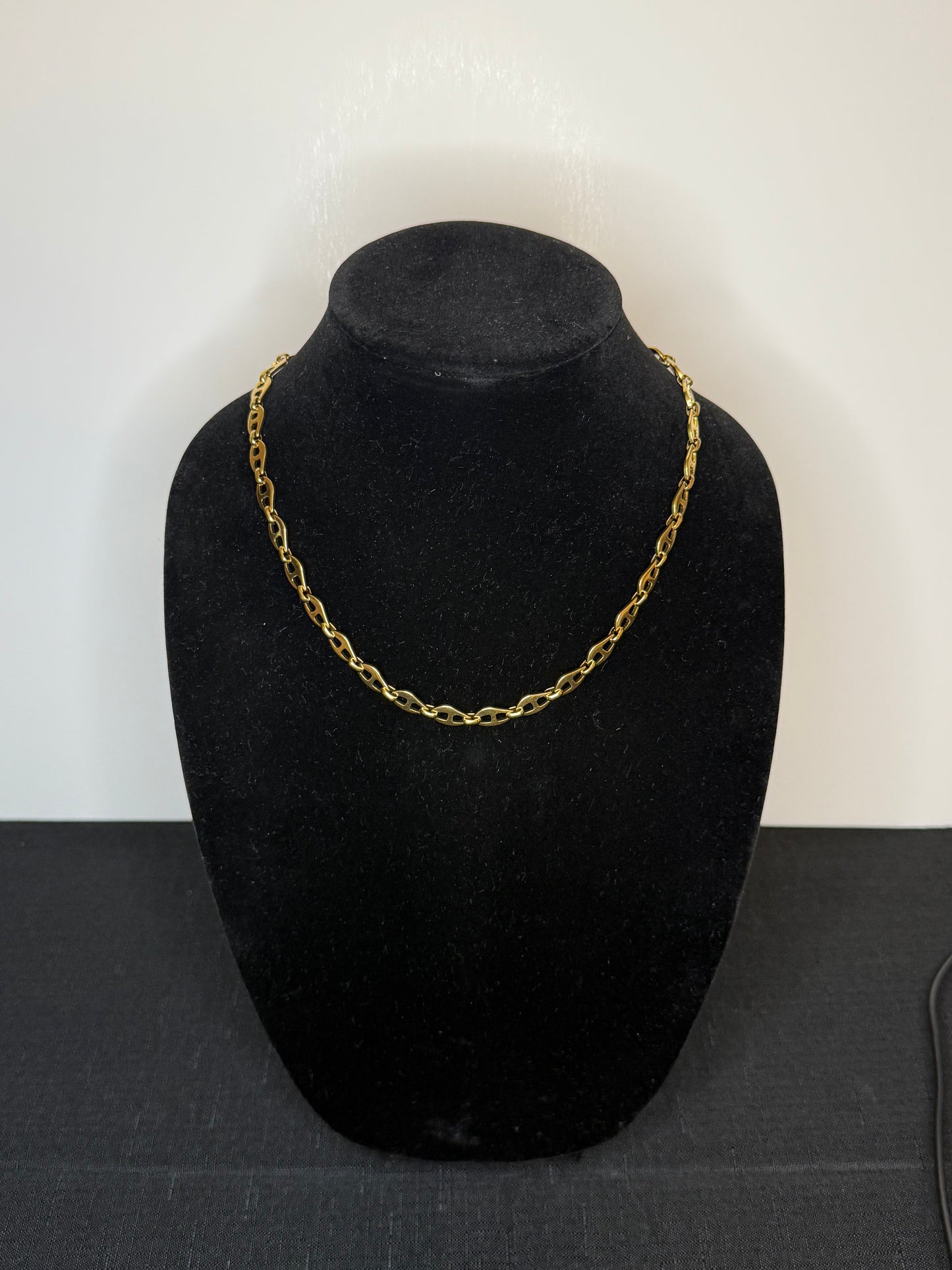 Sway Chain Necklace (Gold or Silver)