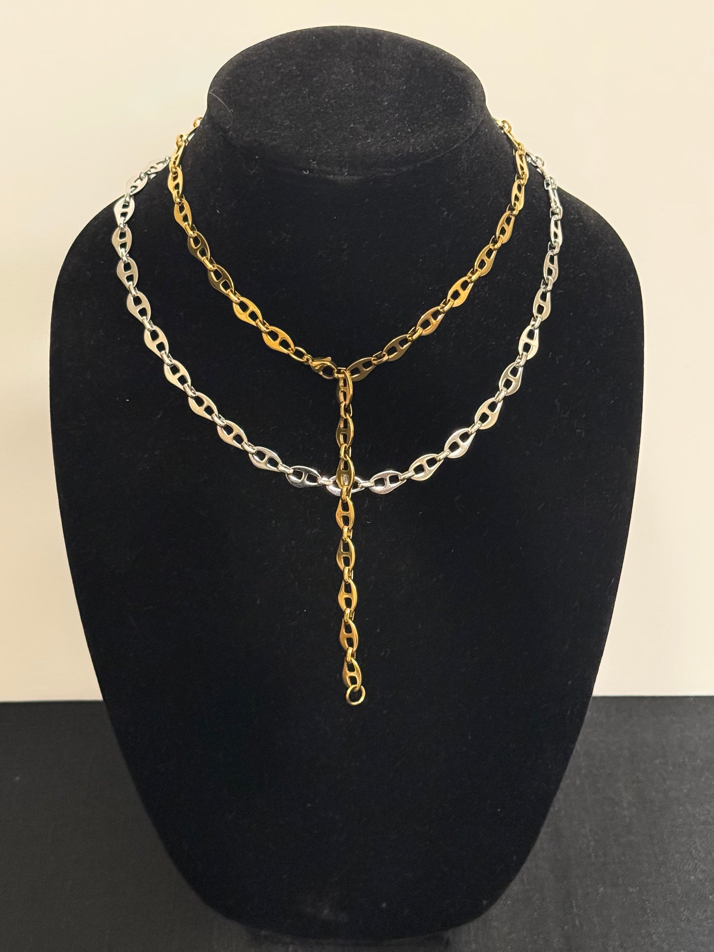 Sway Chain Necklace (Gold or Silver)
