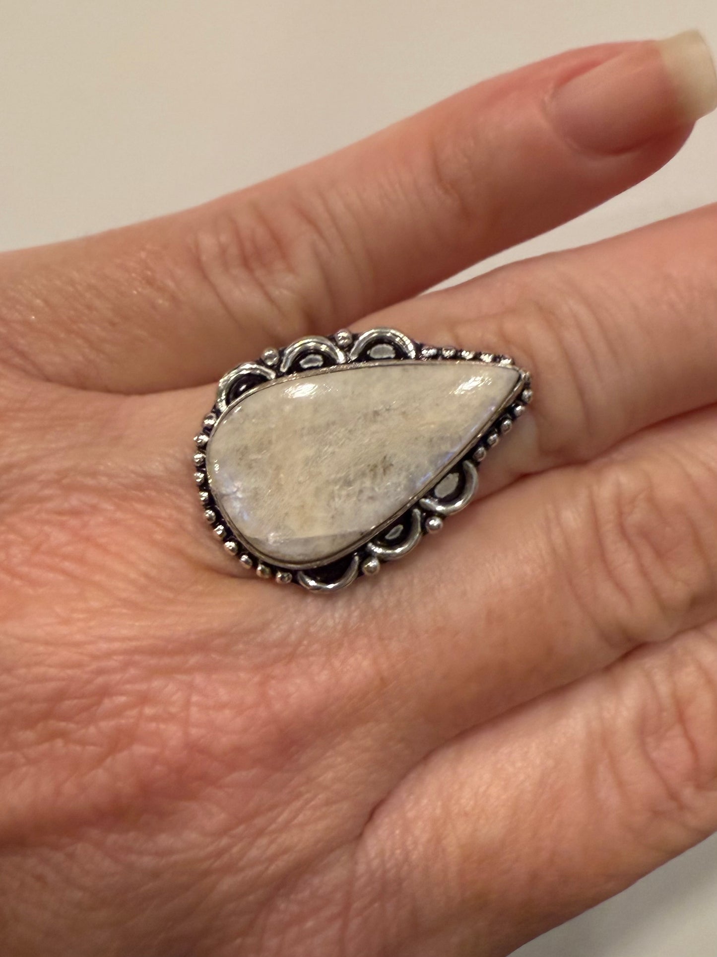 Vintage-Moonstone Sterling Ring sz7.5