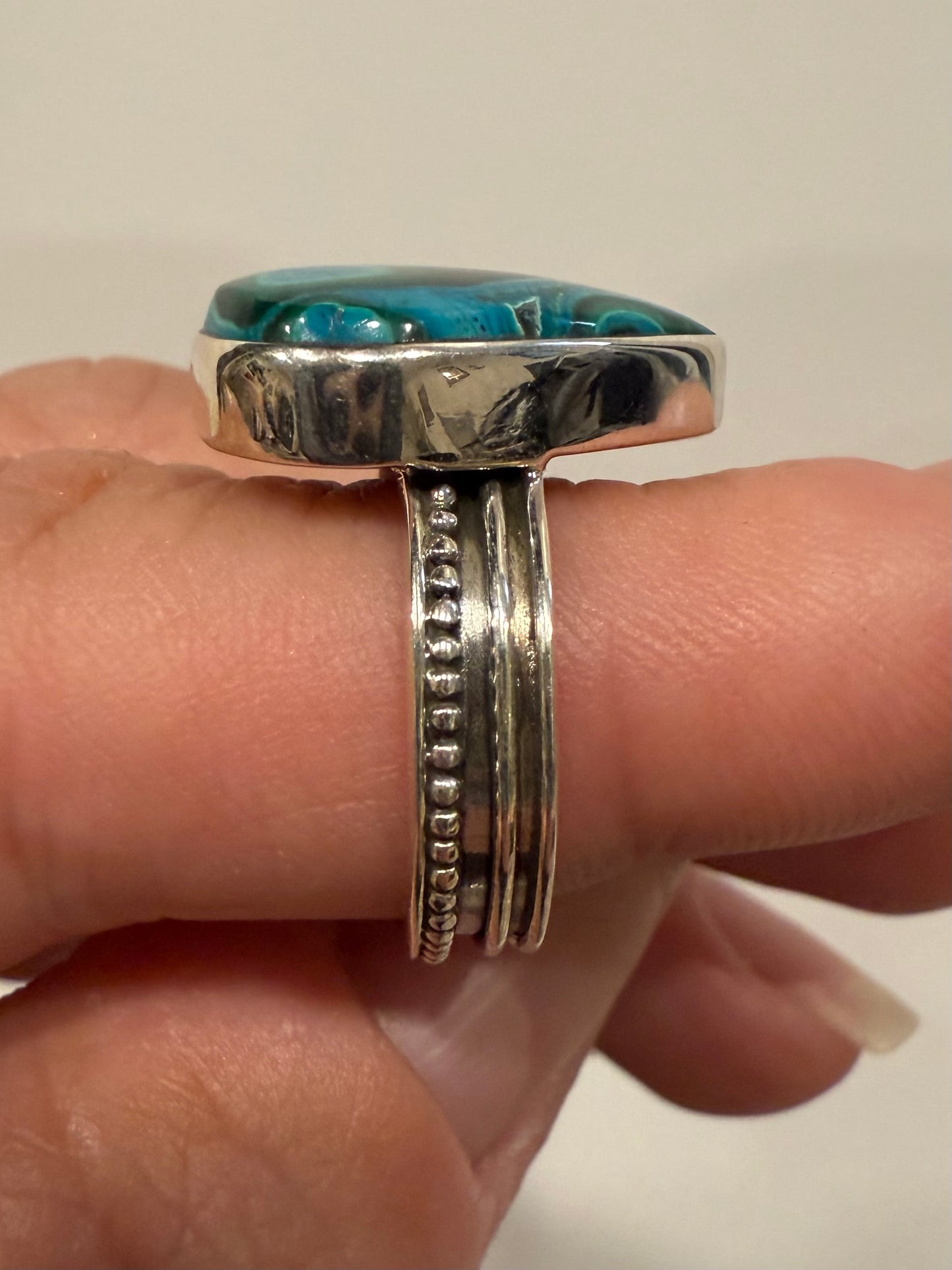 Sterling Malachite Radhas Sacred Lake Ring