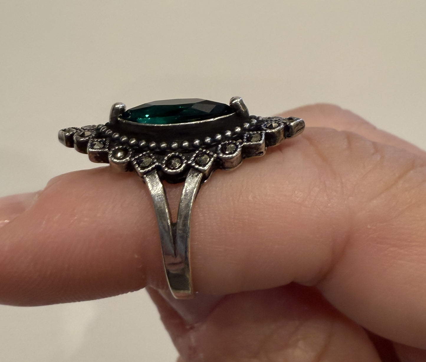 Vintage Sterling Green Marquis Ring Sz 5.75-6