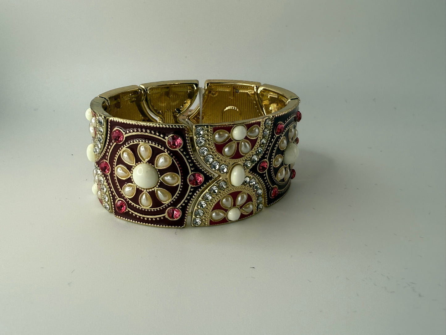 Vintage Crimson Pearl Stretch Bracelet 7-7.5"