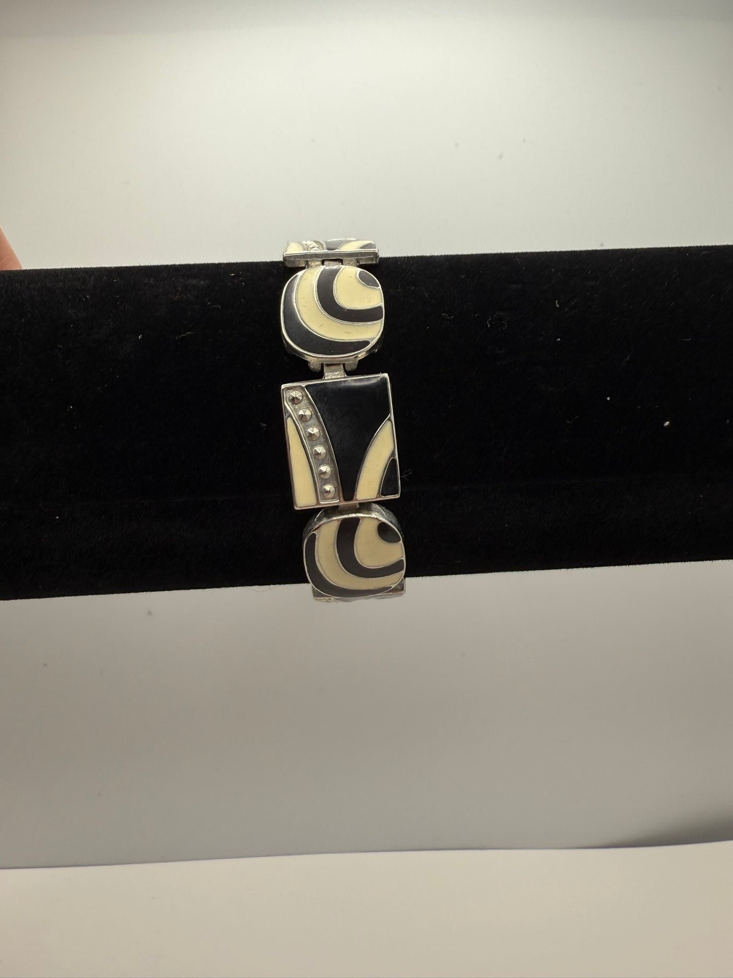 Vintage Monochrome Muse Link Bracelet 7.75"