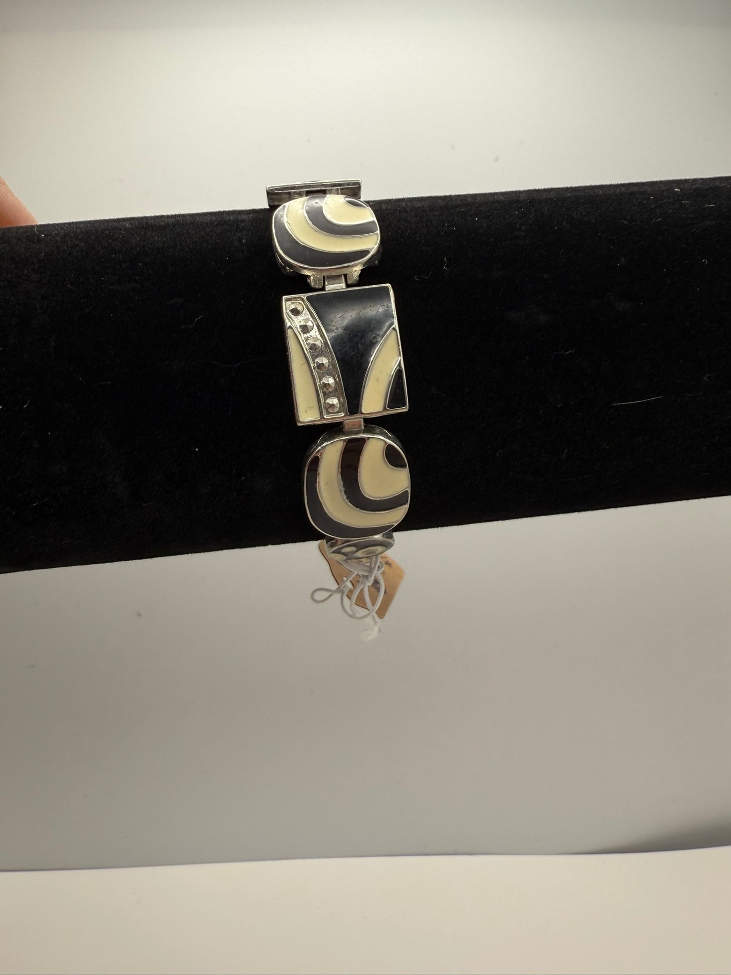 Vintage Monochrome Muse Link Bracelet 7.75"