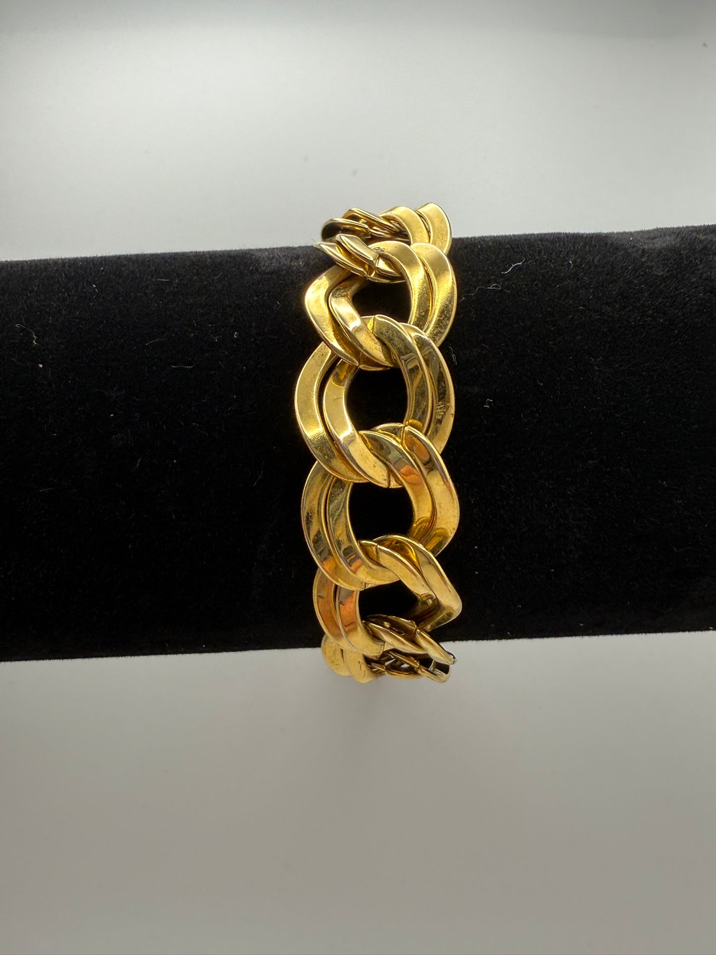 Vintage Golden Legacy Chain Bracelet 7.5"