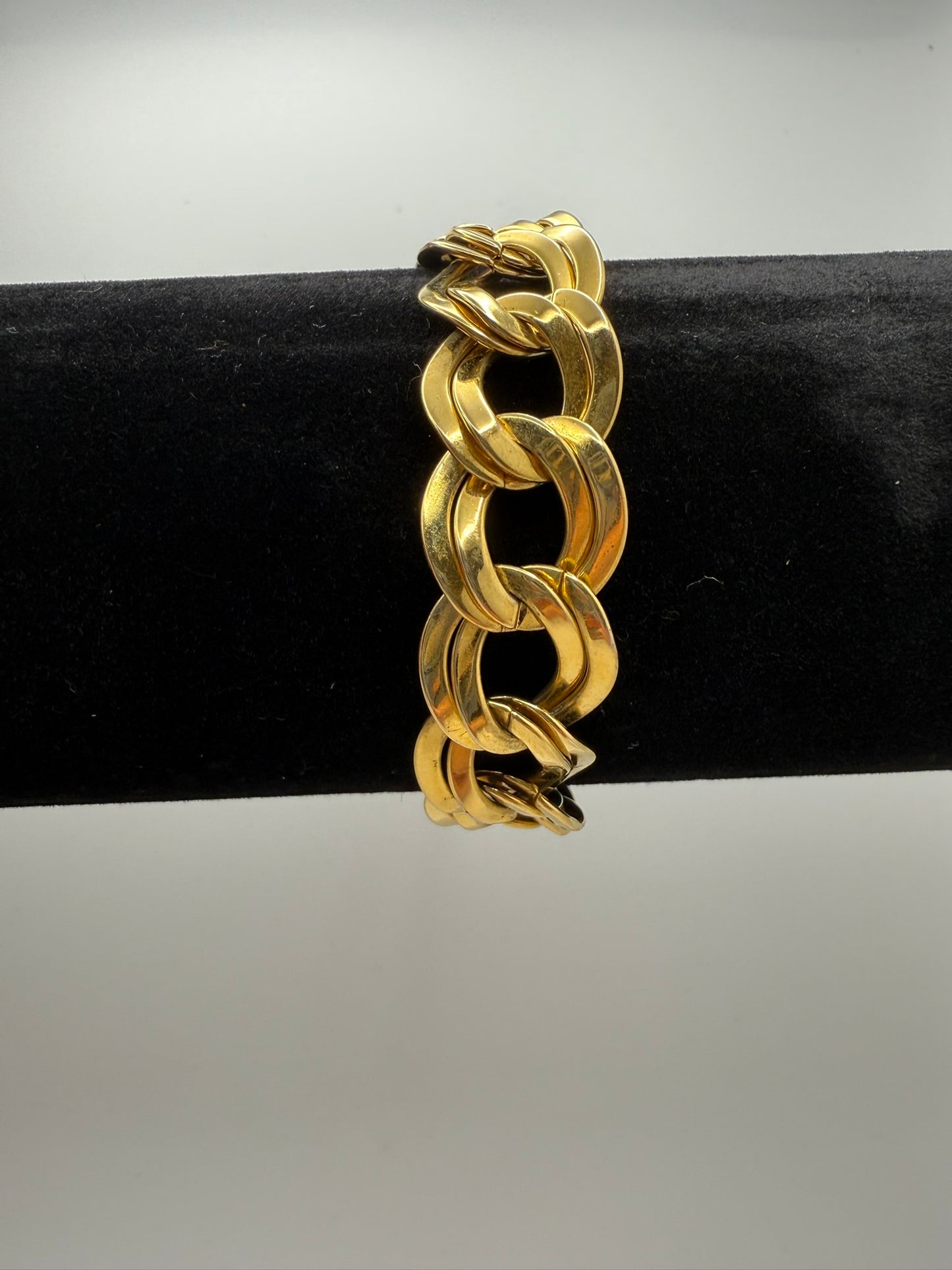 Vintage Golden Legacy Chain Bracelet 7.5"