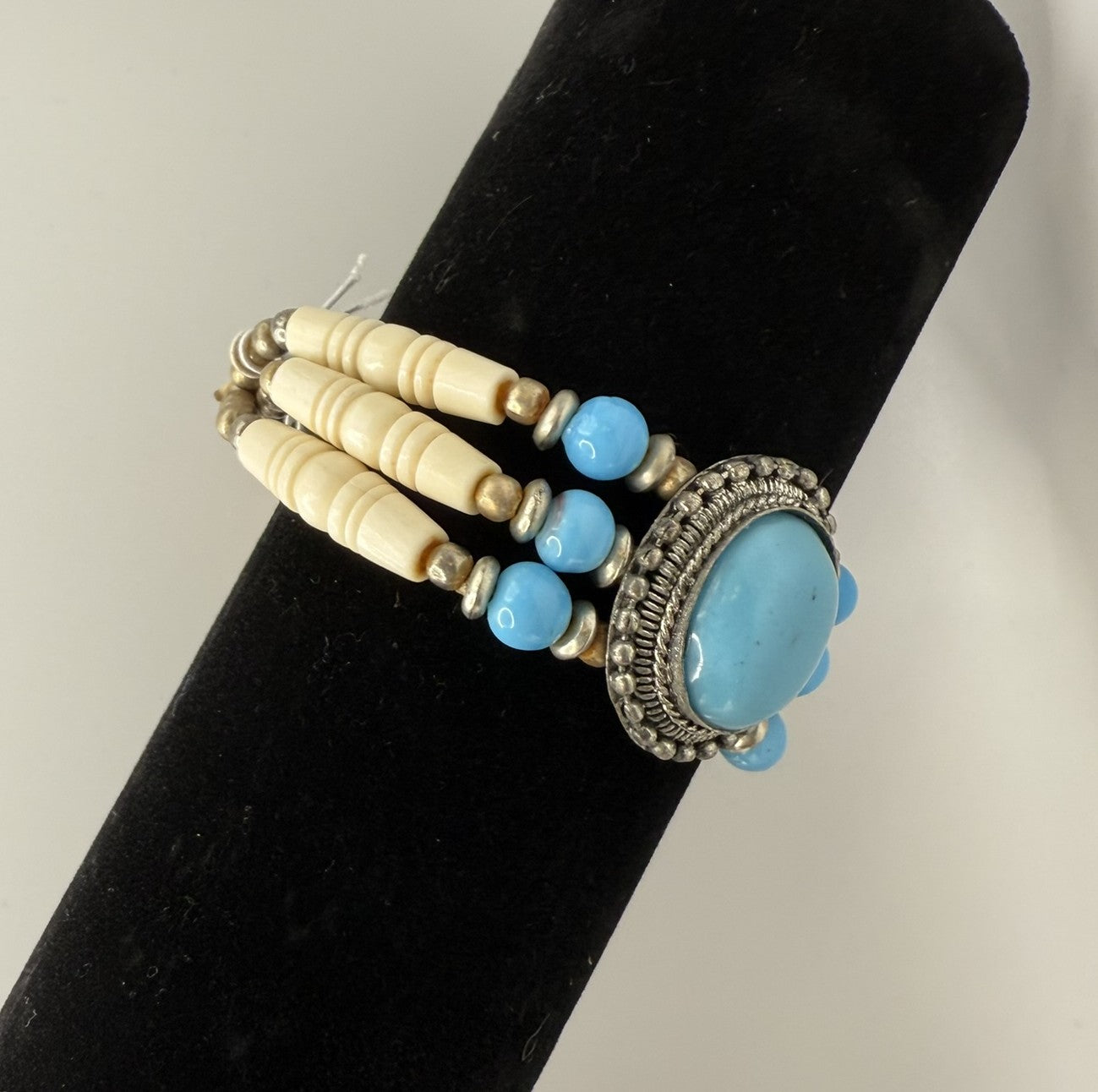 Vintage Desert Sky Beaded Bracelet 6-8"