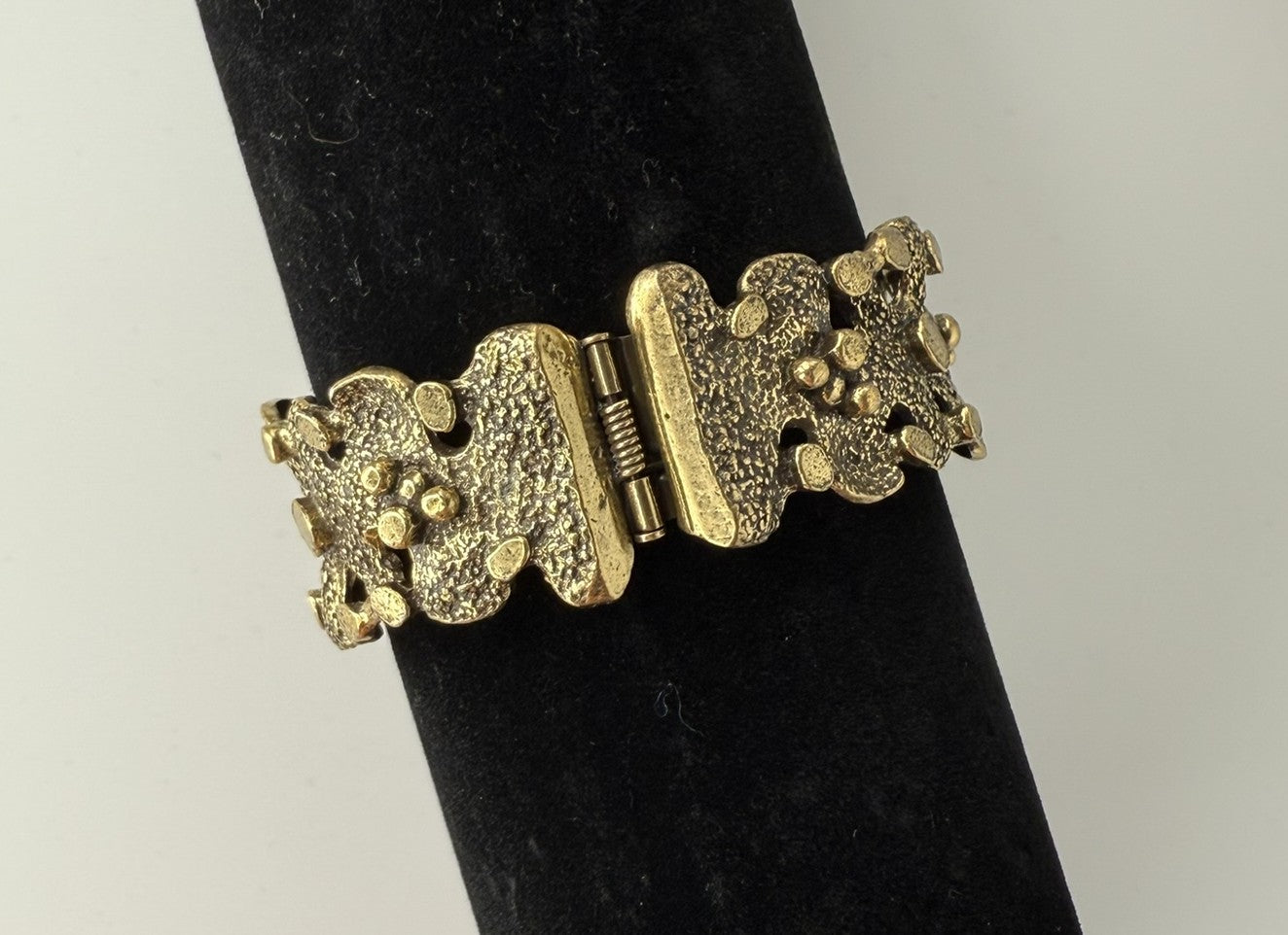 Vintage Molten Gold Relic Bracelet 5.5-6"