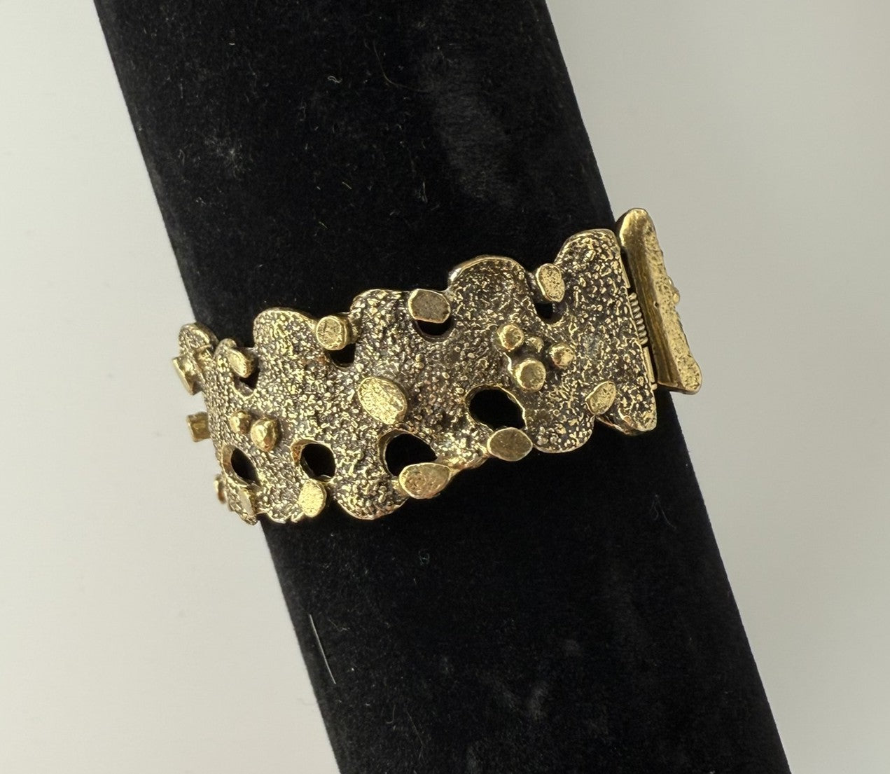 Vintage Molten Gold Relic Bracelet 5.5-6"