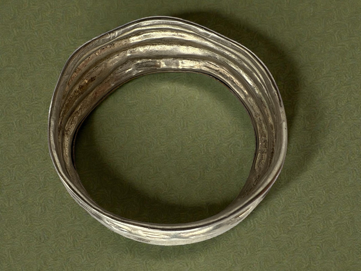 Vintage Molten Silver Cuff 8-8.25"