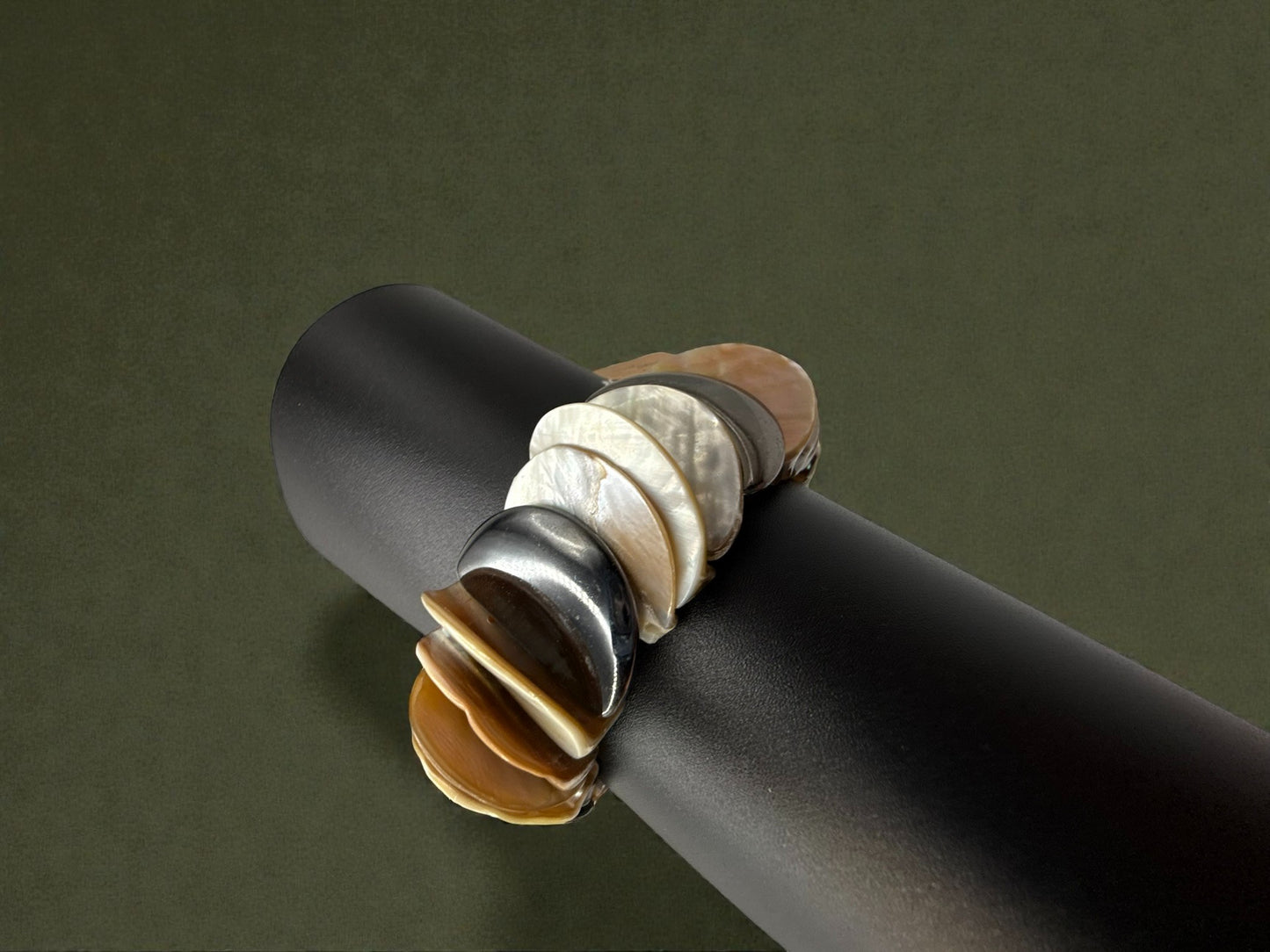 Vintage Iridescent Tide Stretch Bracelet 7-7.5"