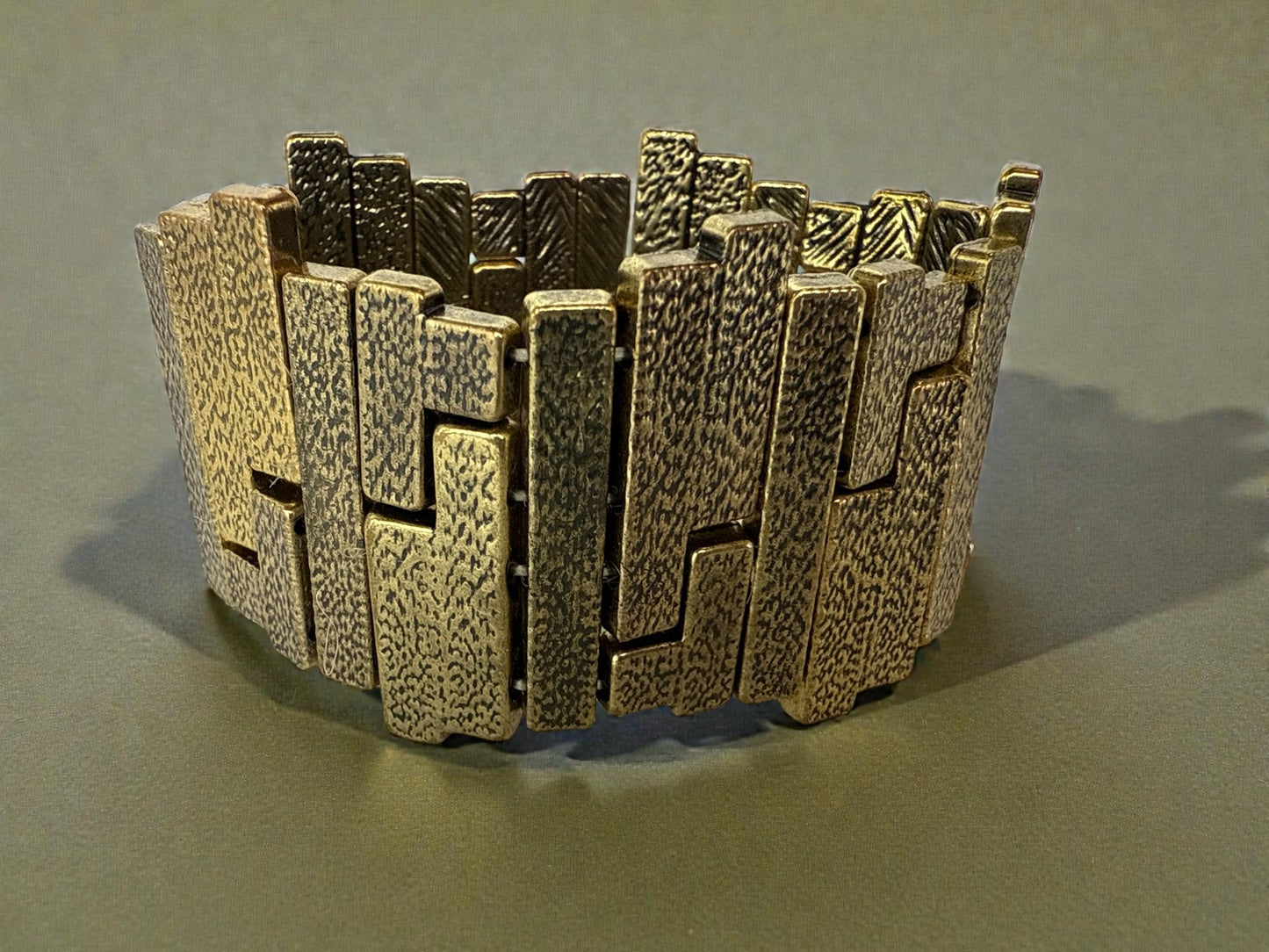 Vintage Gilded Link Power Stretch Bracelet 6.5-7.25"