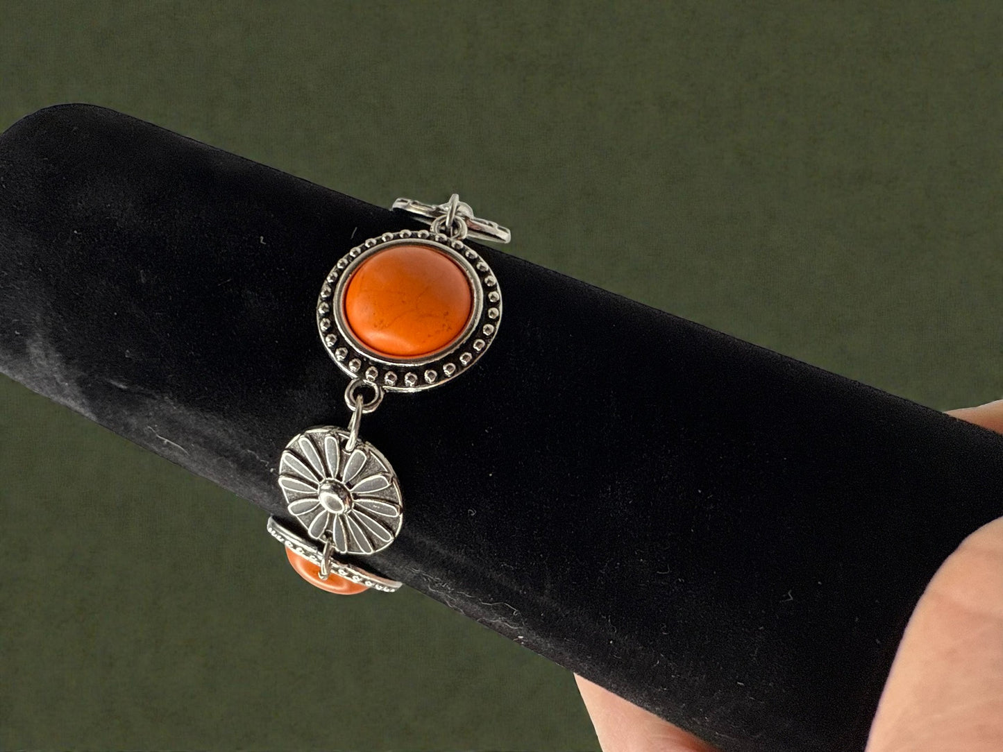 Vintage Autumn Medallion Statement Bracelet 6.75-8.25"