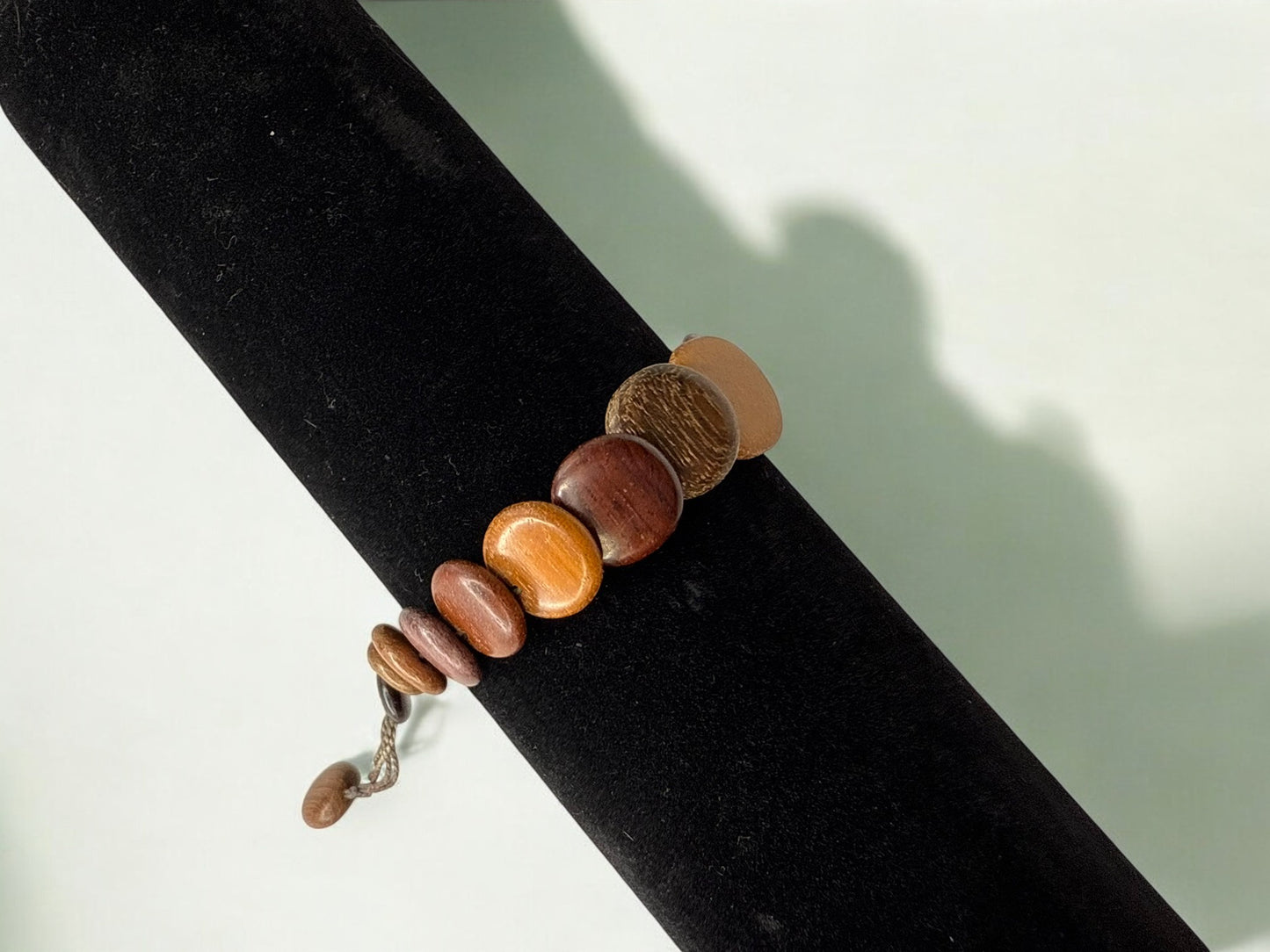 Vintage Earthbound Wood Disc Bracelet 6.5-9"