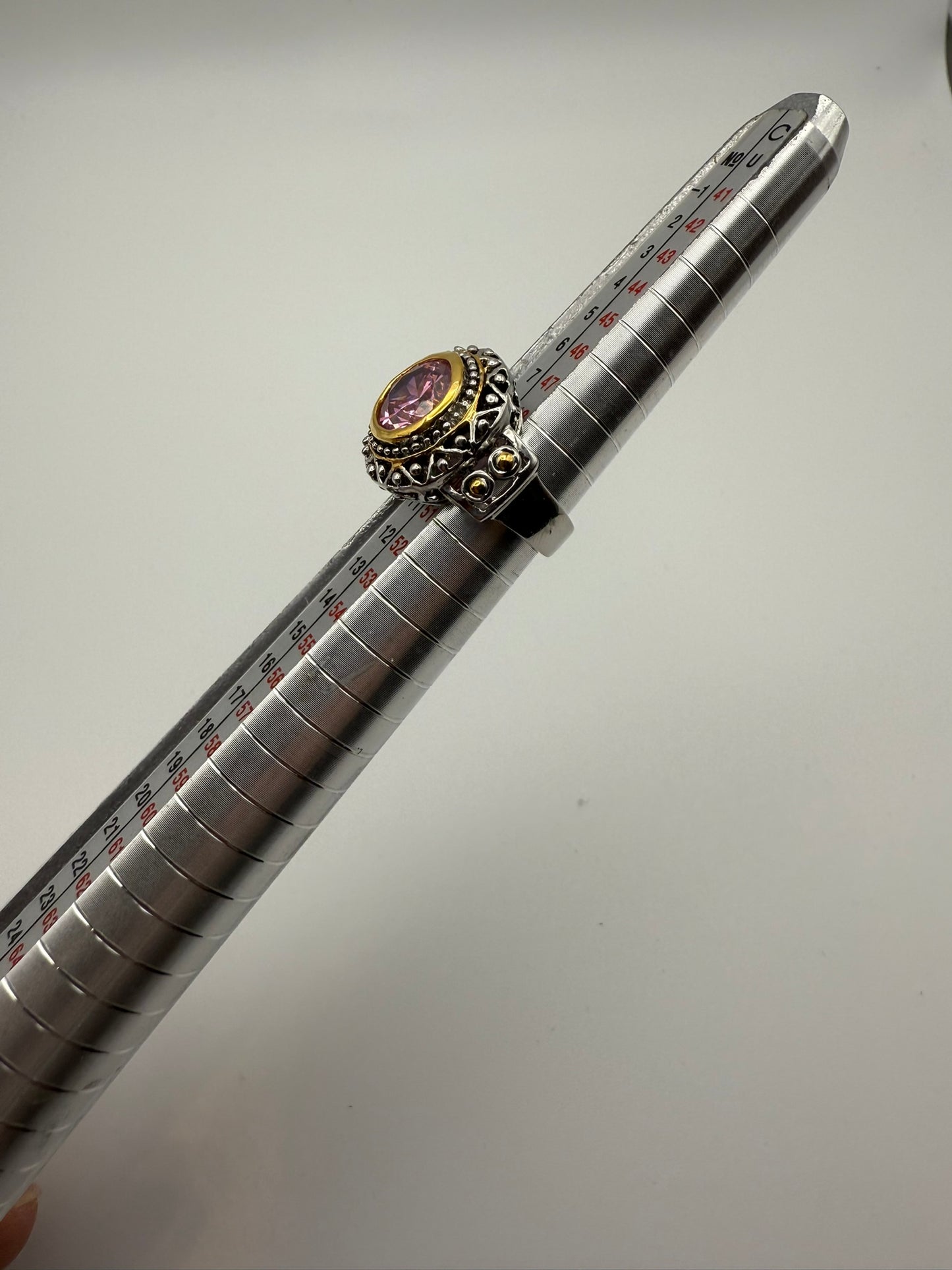 Vintage Two-Tone Pink Crystal Ring 5