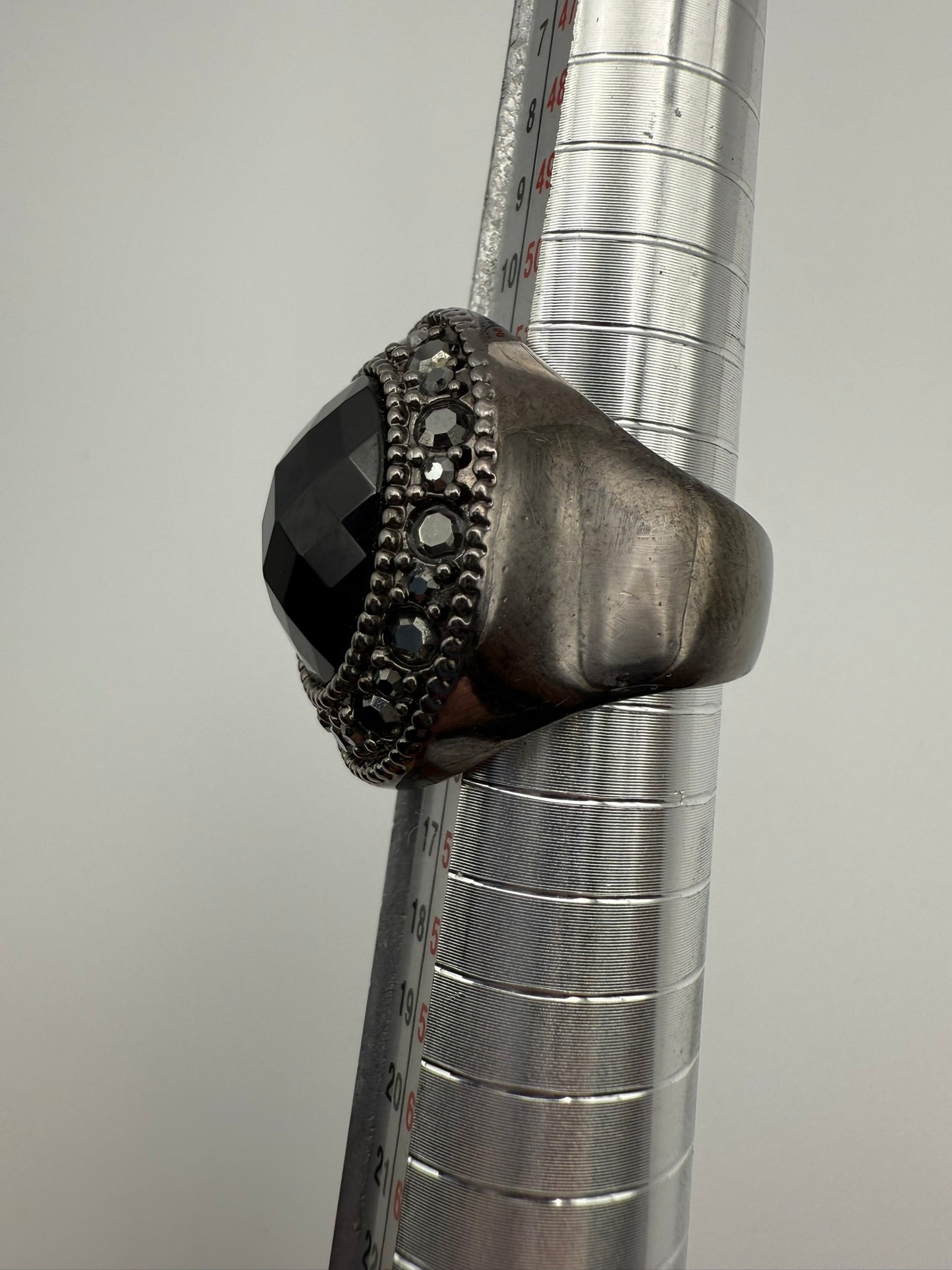 Vintage Midnight Noir Faceted Onyx Ring 7