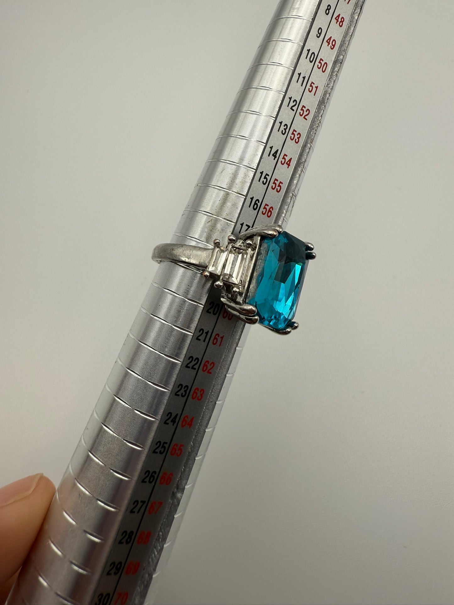 Vintage Teal Radiant Crystal Ring 8.5