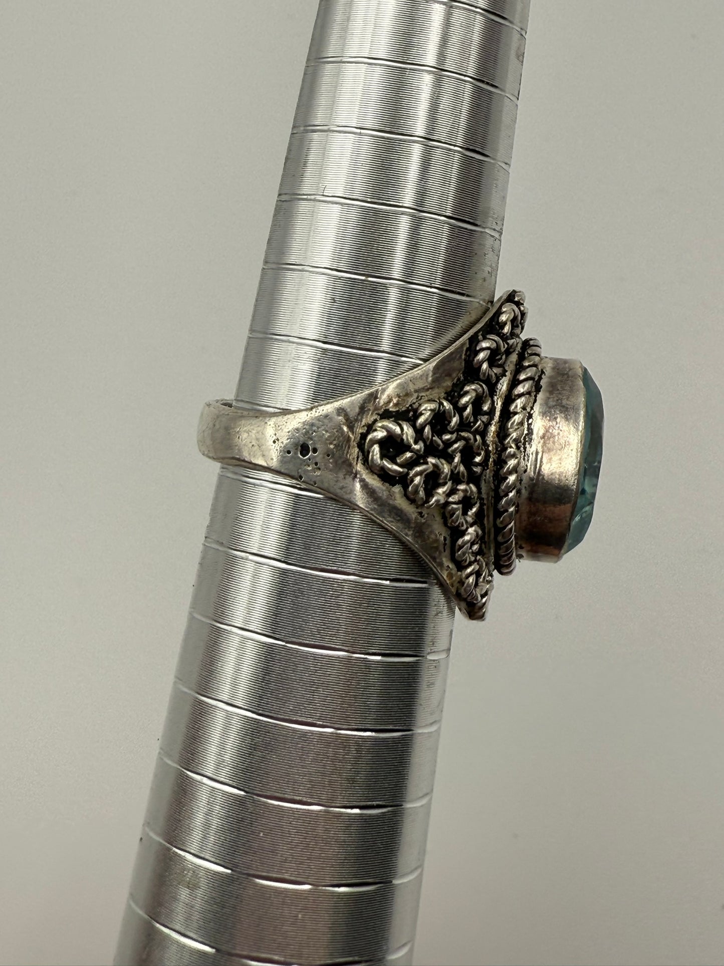 Vintage Ice Blue Rope Halo Ring 8.5