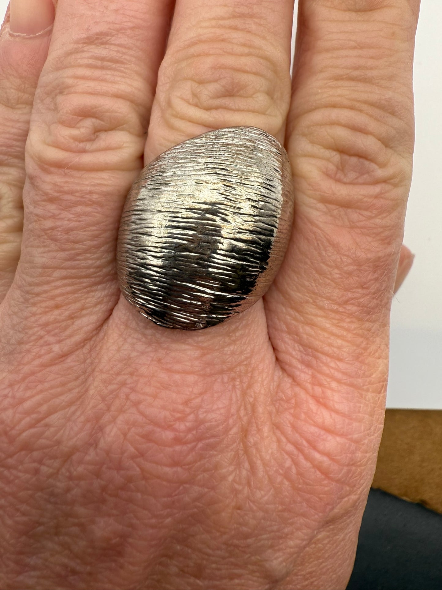 Vintage Silver-Tone Textured Dome Ring 8