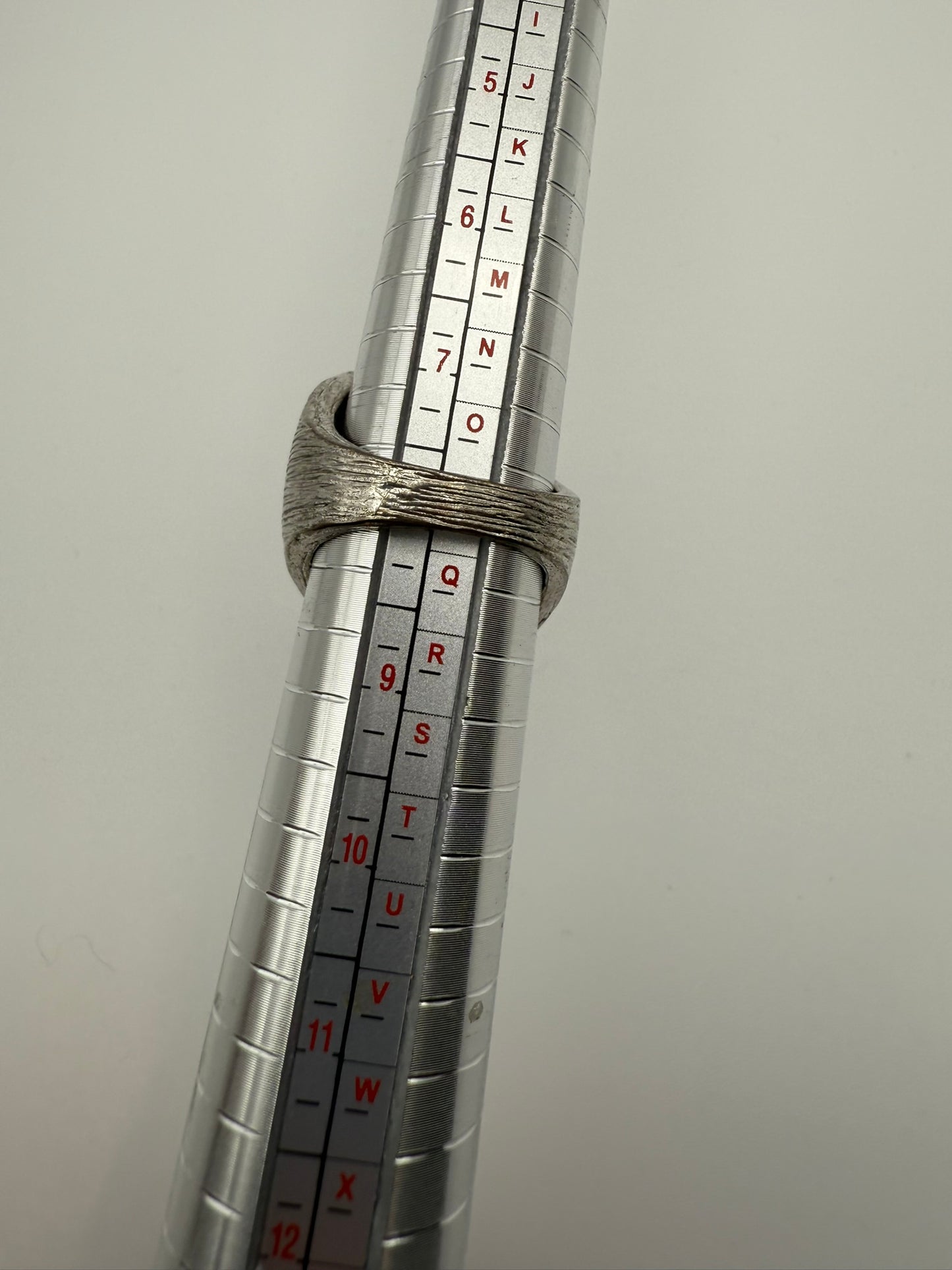 Vintage Silver-Tone Textured Dome Ring 8