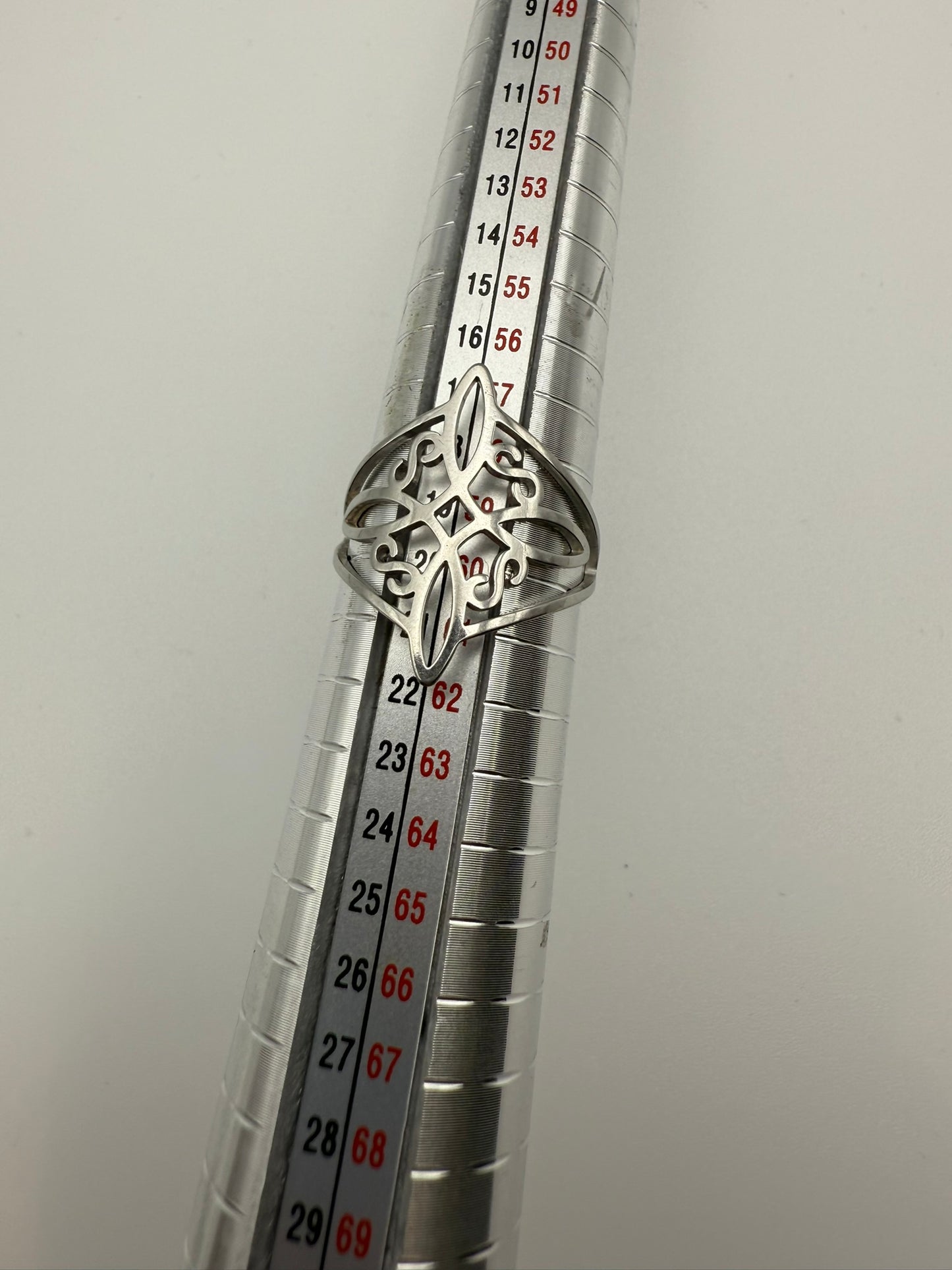 Vintage Sterling Silver Witch Knot Ring 8.5