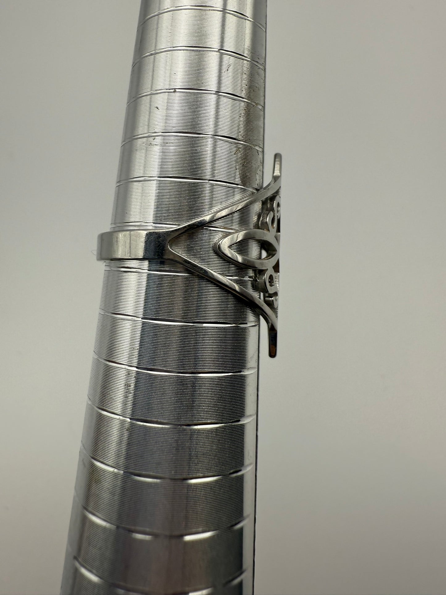 Vintage Sterling Silver Witch Knot Ring 8.5