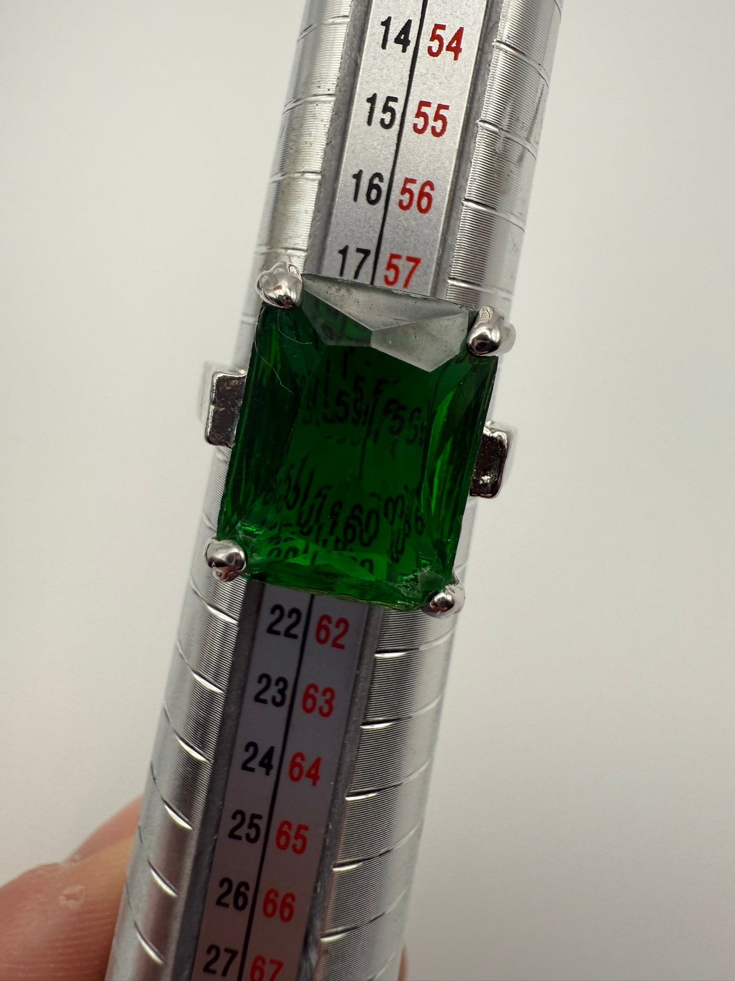 Vintage Emerald Glow Rectangular Statement Ring 8.5