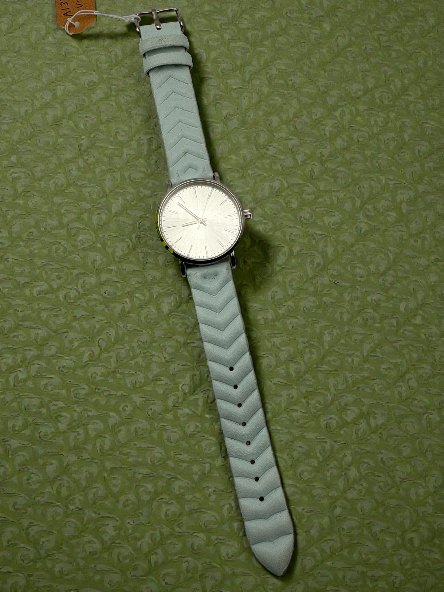 Vintage Mint Blue Watch 6-8"