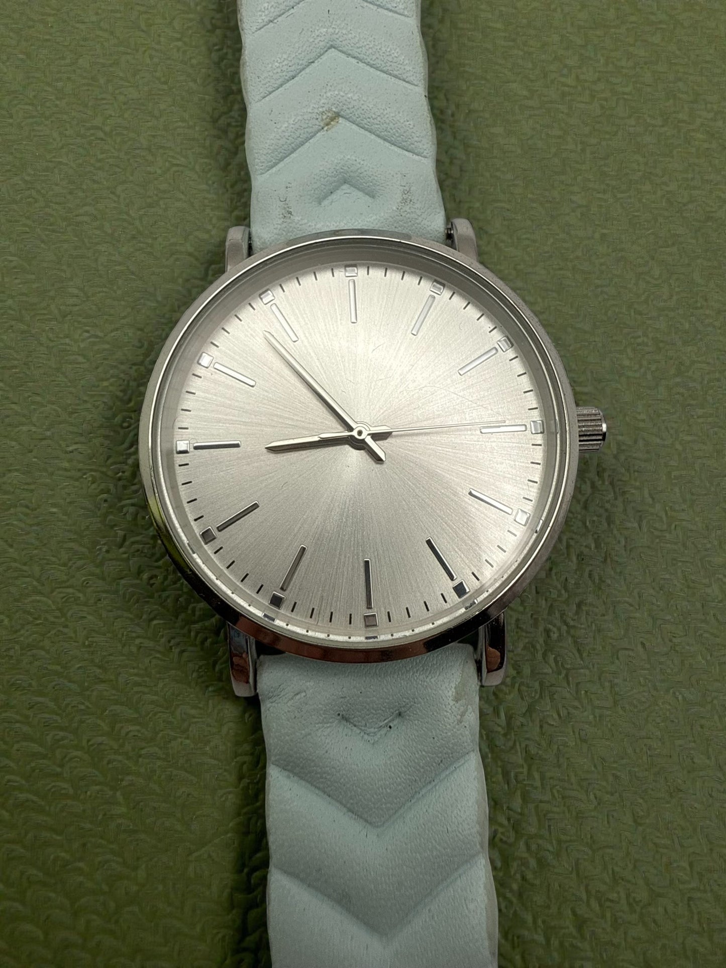Vintage Mint Blue Watch 6-8"