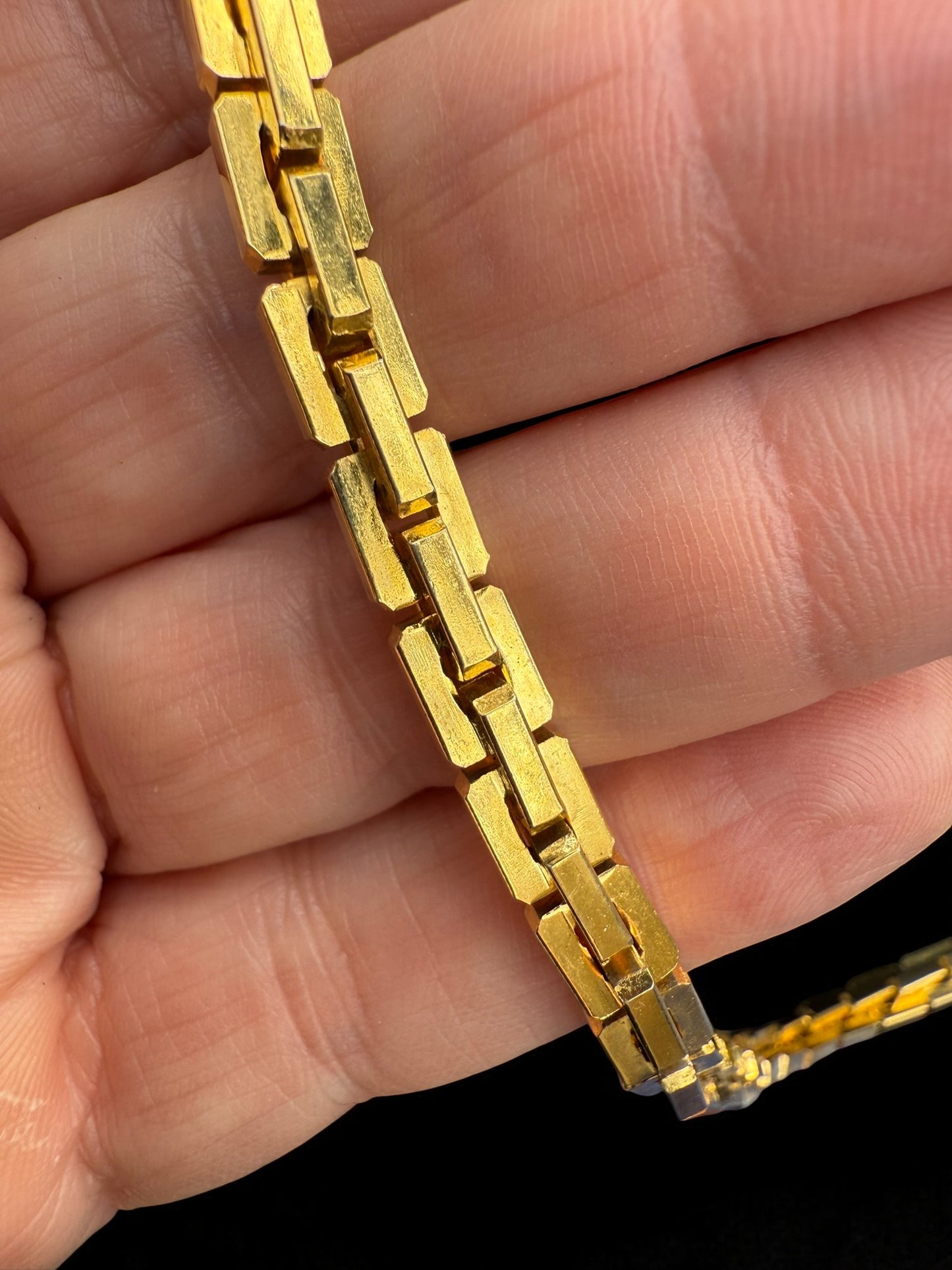 Vintage Golden Edge Chain Necklace 28"