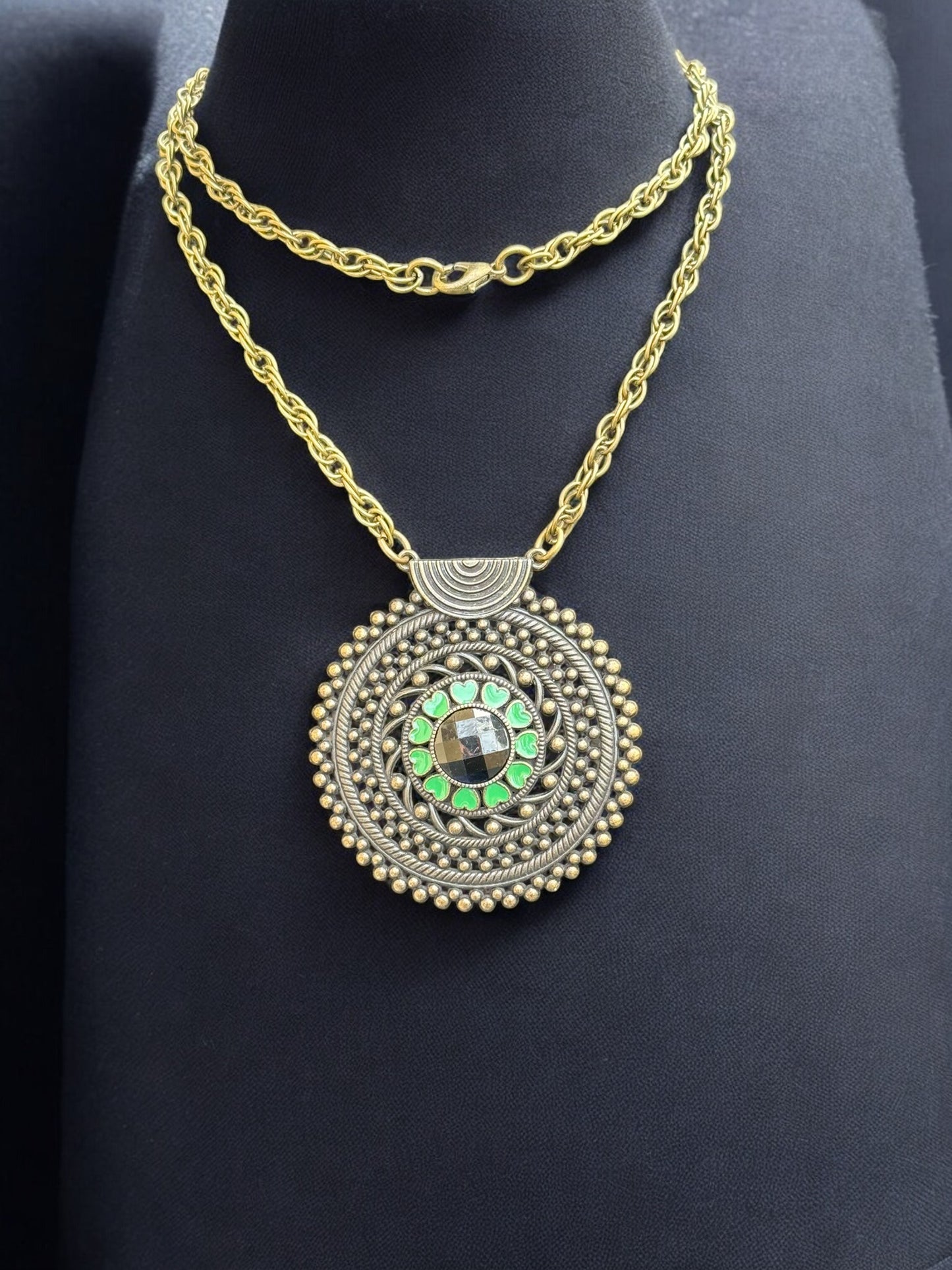 Vintage Emerald Orbit 2.5" Medallion Necklace 29"