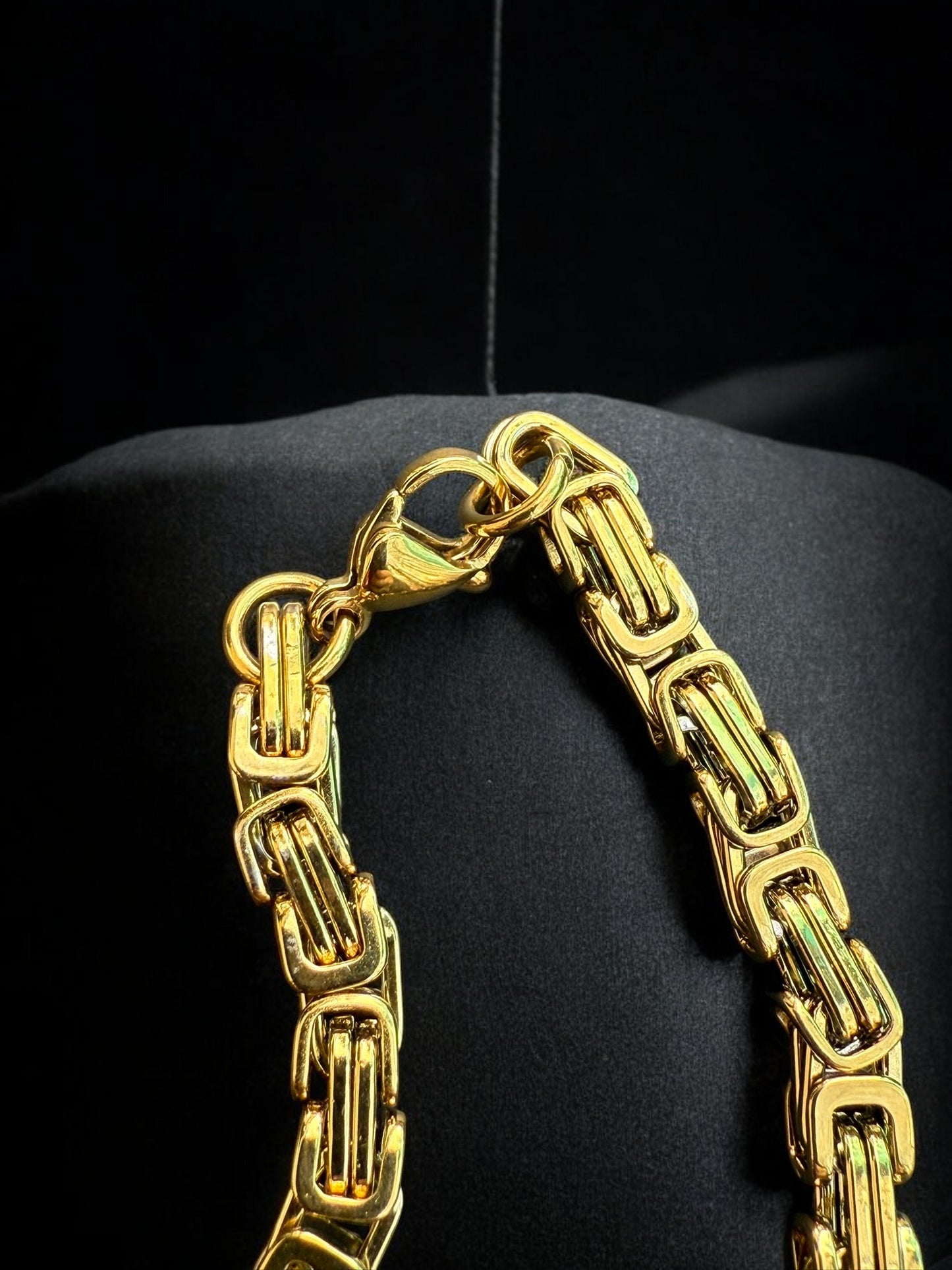 Vintage Bold Intent Gold Chain Necklace 23"