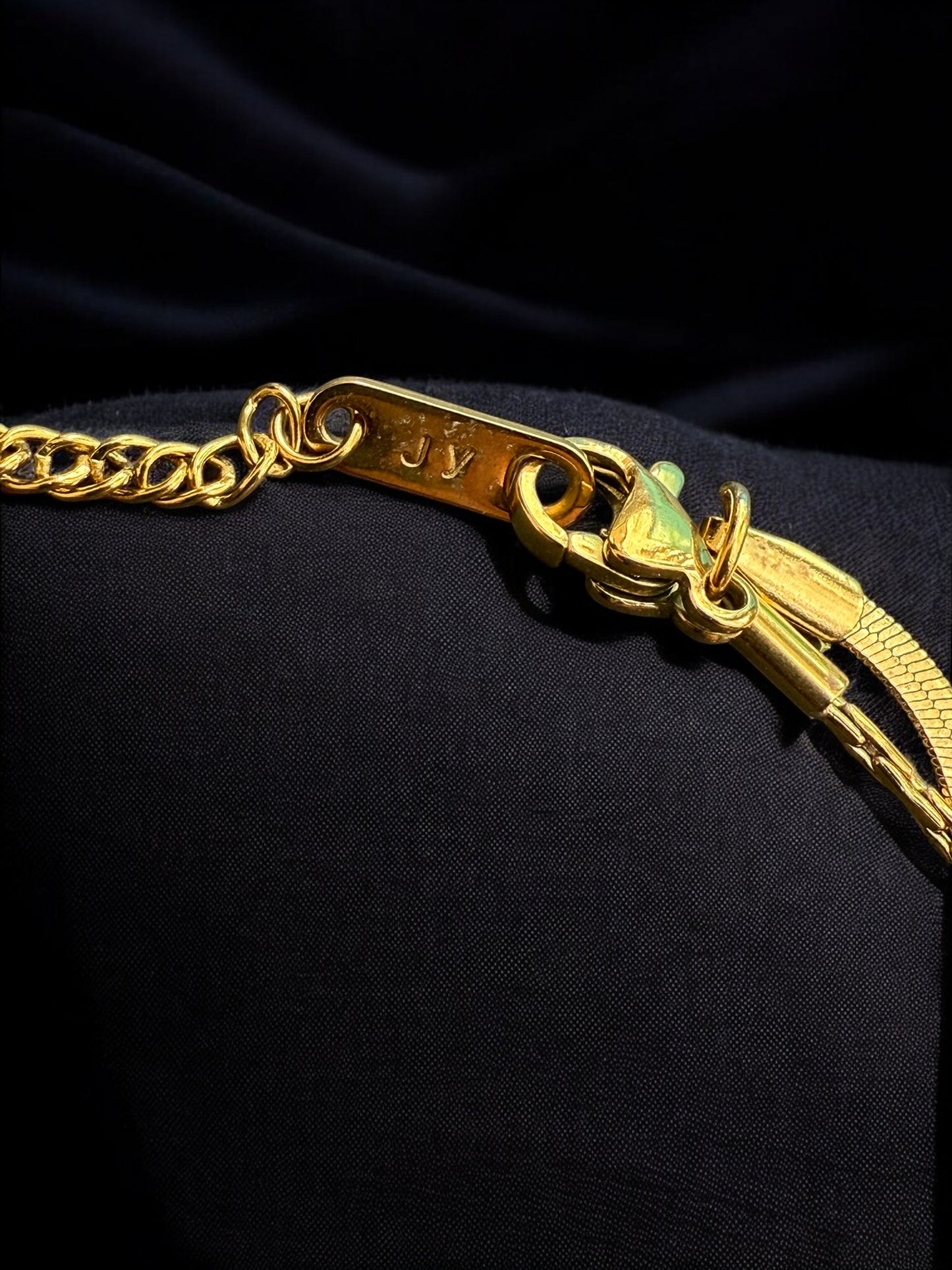 Vintage Golden Unity Knot Necklace 17"