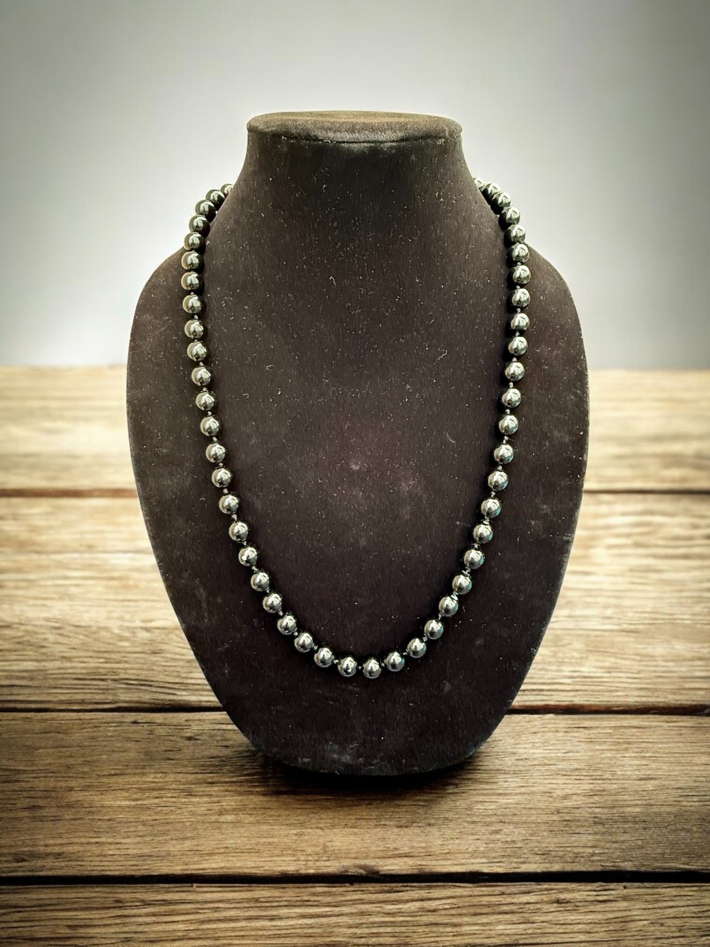 Vintage Midnight Onyx Beaded Necklace 25-28"