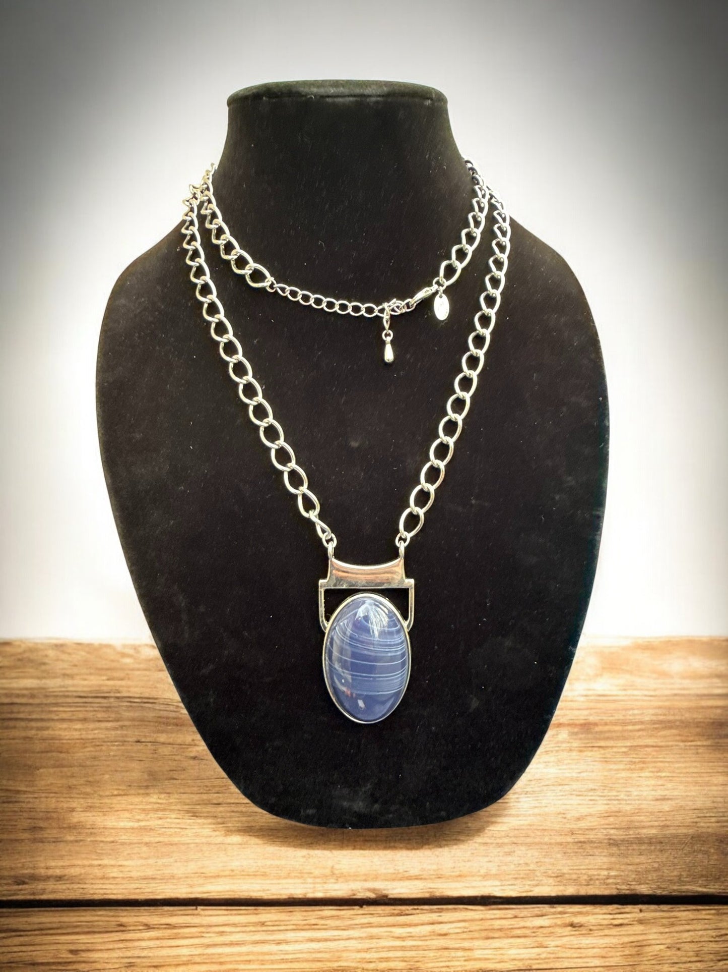 Vintage Midnight Drift Layered Pendant Necklace 35-38"