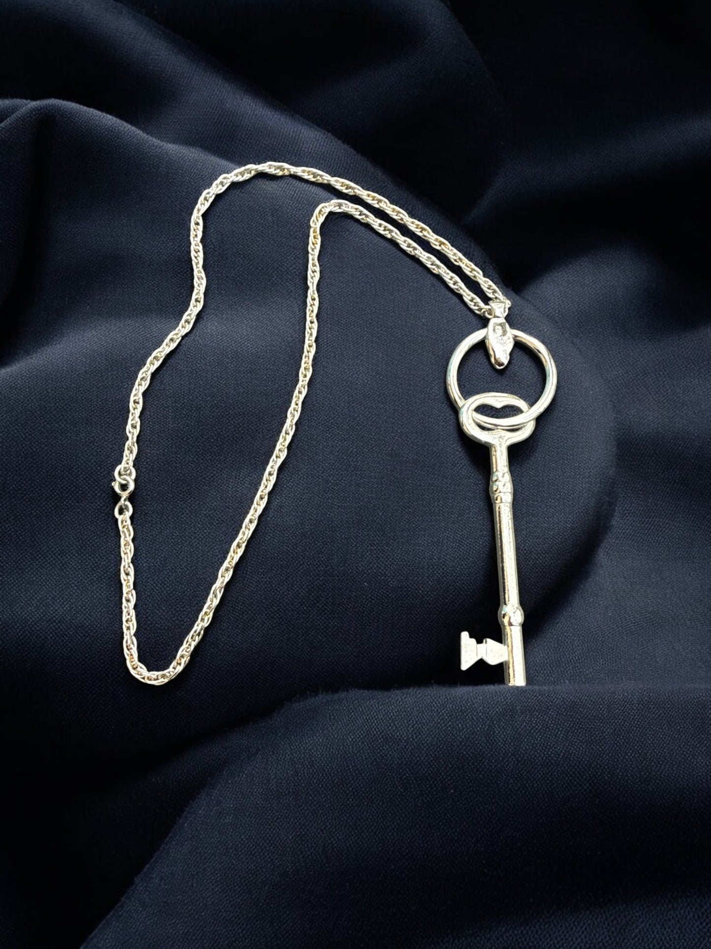 Vintage The Skeleton Key 4" Necklace 21"