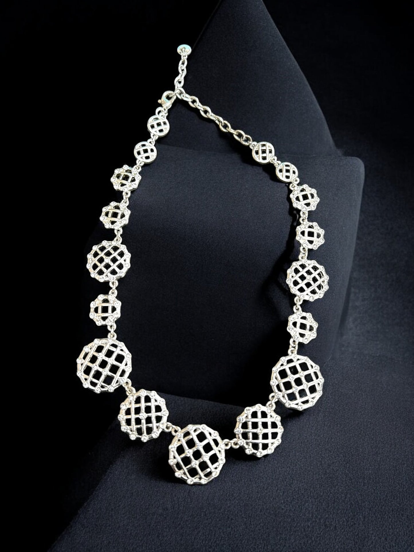 Vintage Silver Lattice Link Statement Necklace 15-18"
