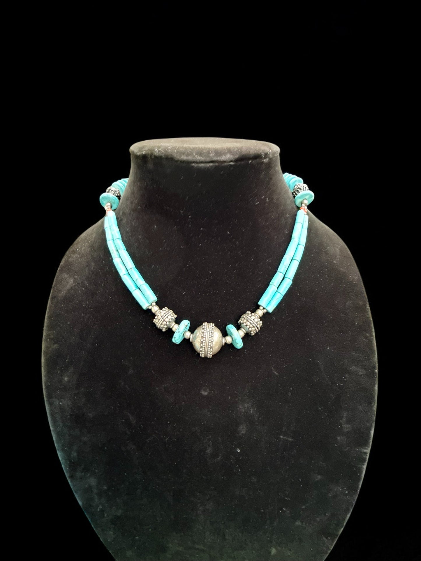 Vintage Santa Fe Sky Turquoise Necklace 17"