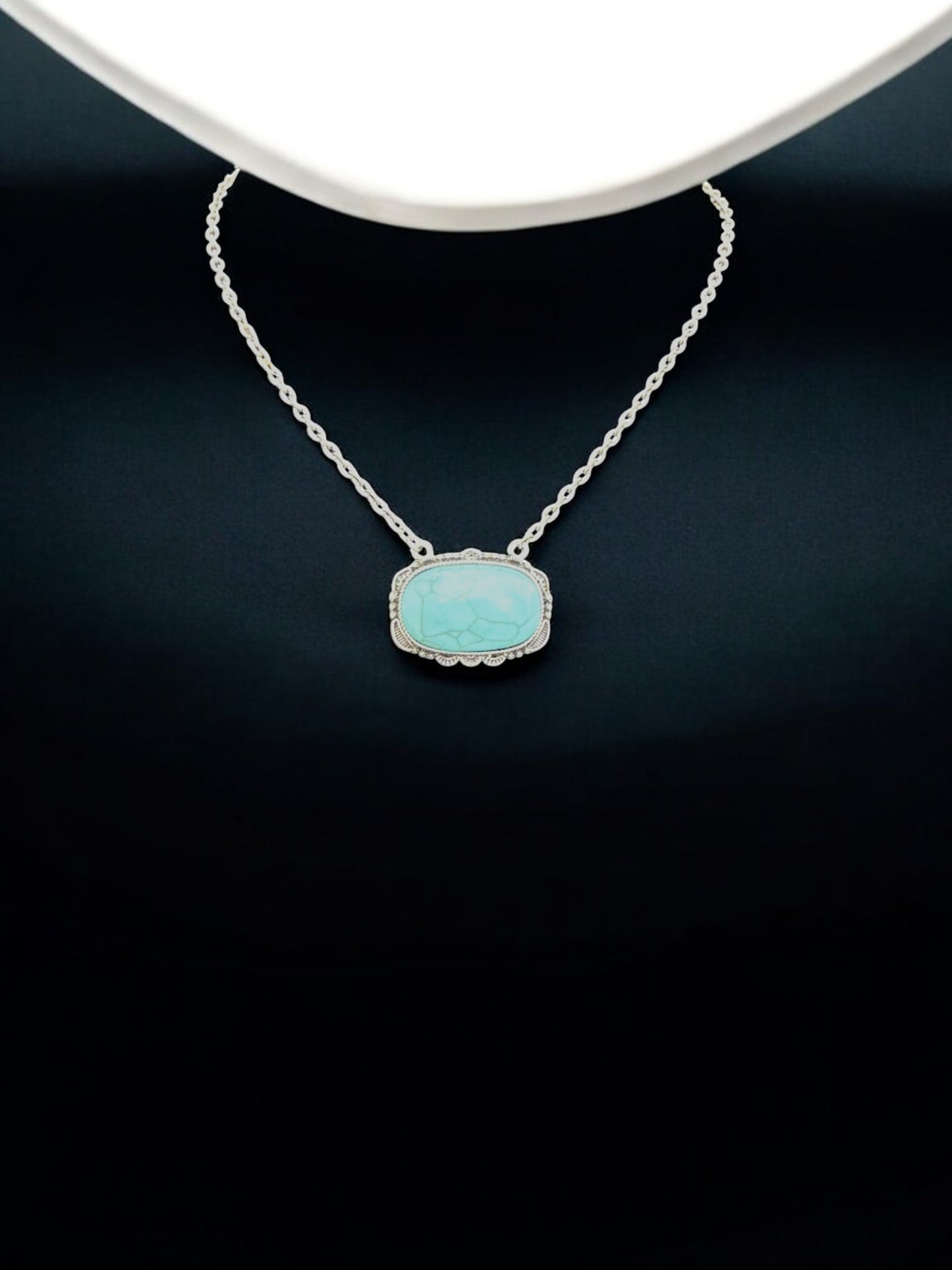 Vintage Sky Stone Silver Pendant Necklace 14-16"