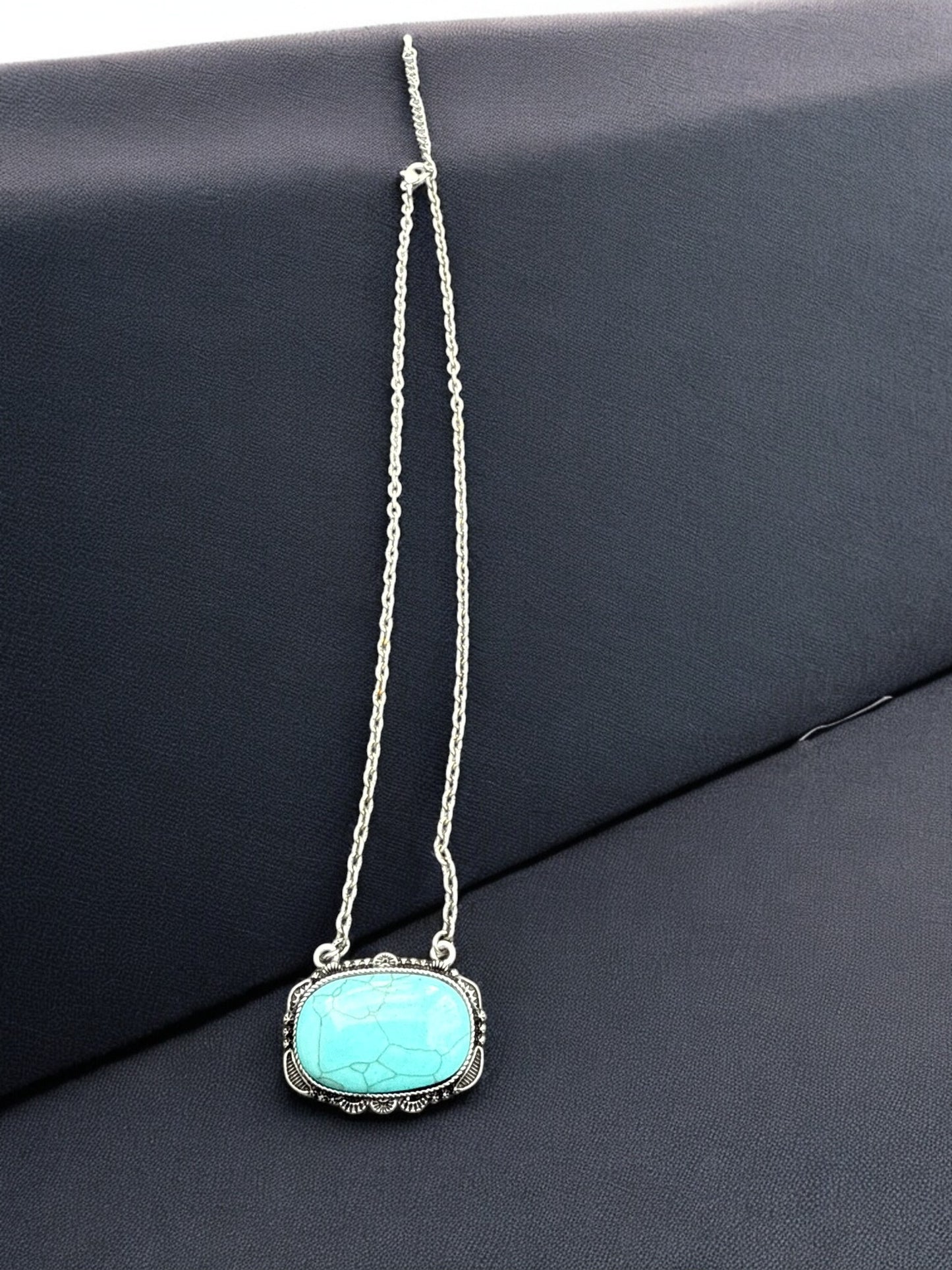 Vintage Sky Stone Silver Pendant Necklace 14-16"