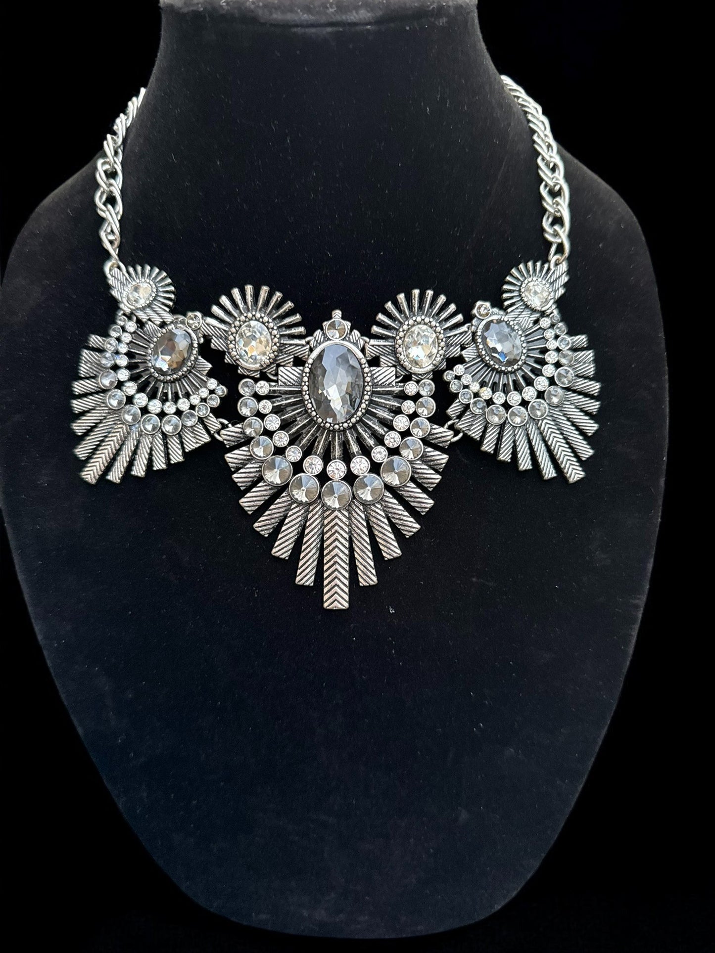 Vintage Midnight Radiance Statement Necklace 17-19"