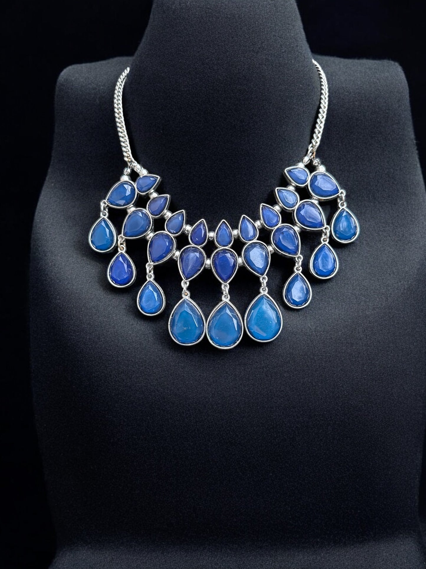 Vintage Midnight Sapphire Teardrop 3.5" Statement Necklace 15-18"