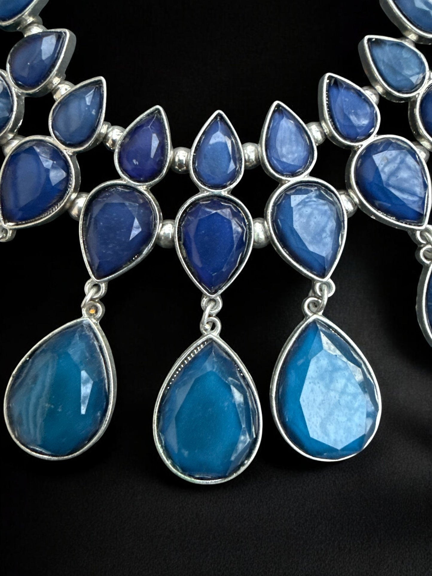 Vintage Midnight Sapphire Teardrop 3.5" Statement Necklace 15-18"